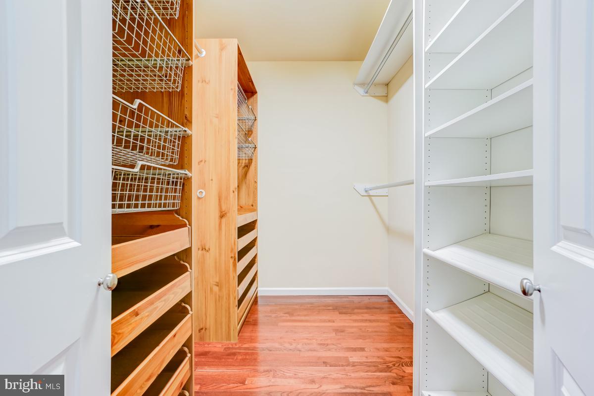 SUNNYBROOK ESTATES - Residential