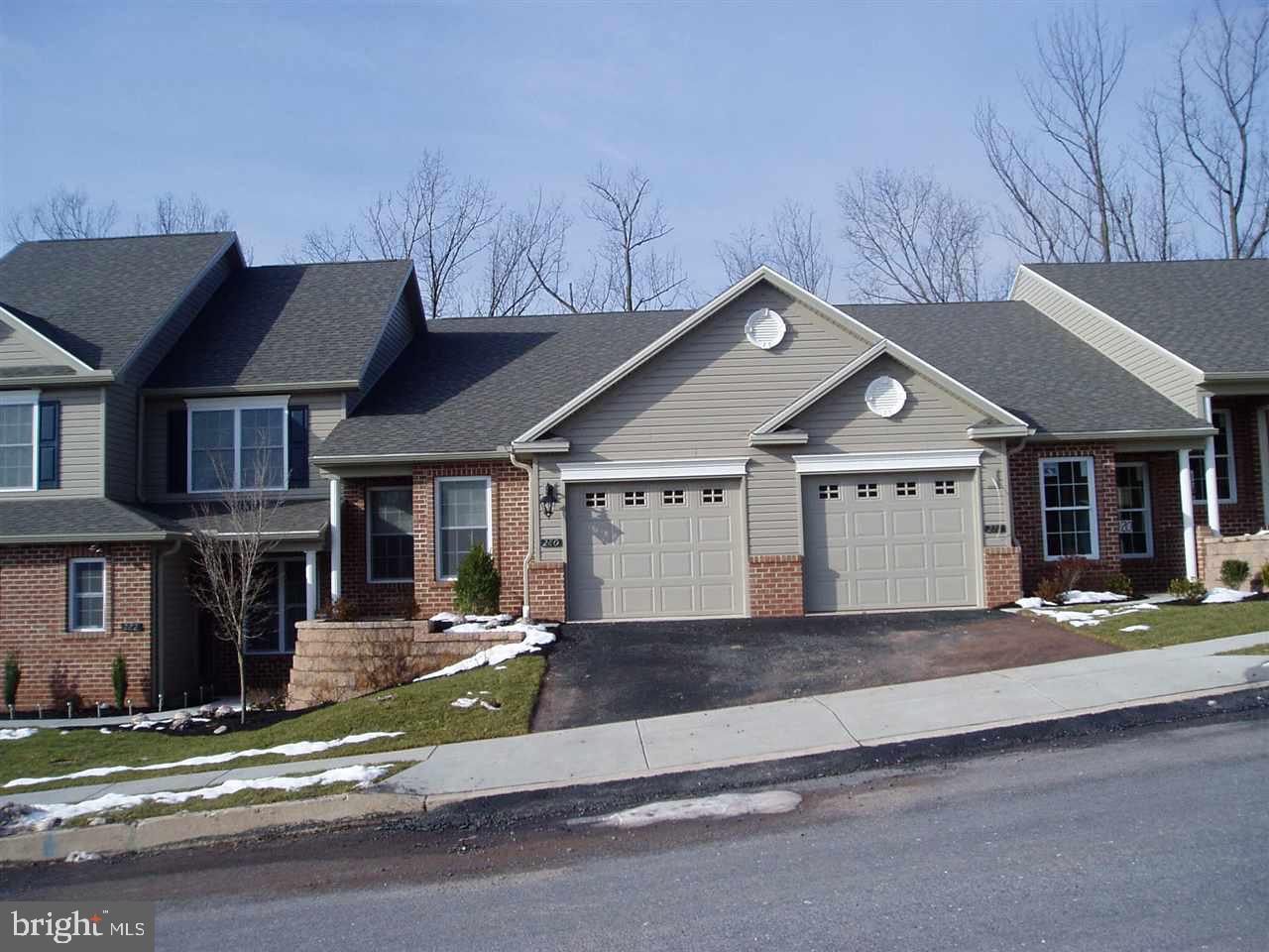 OLDE ORCHARD HILL - Residential