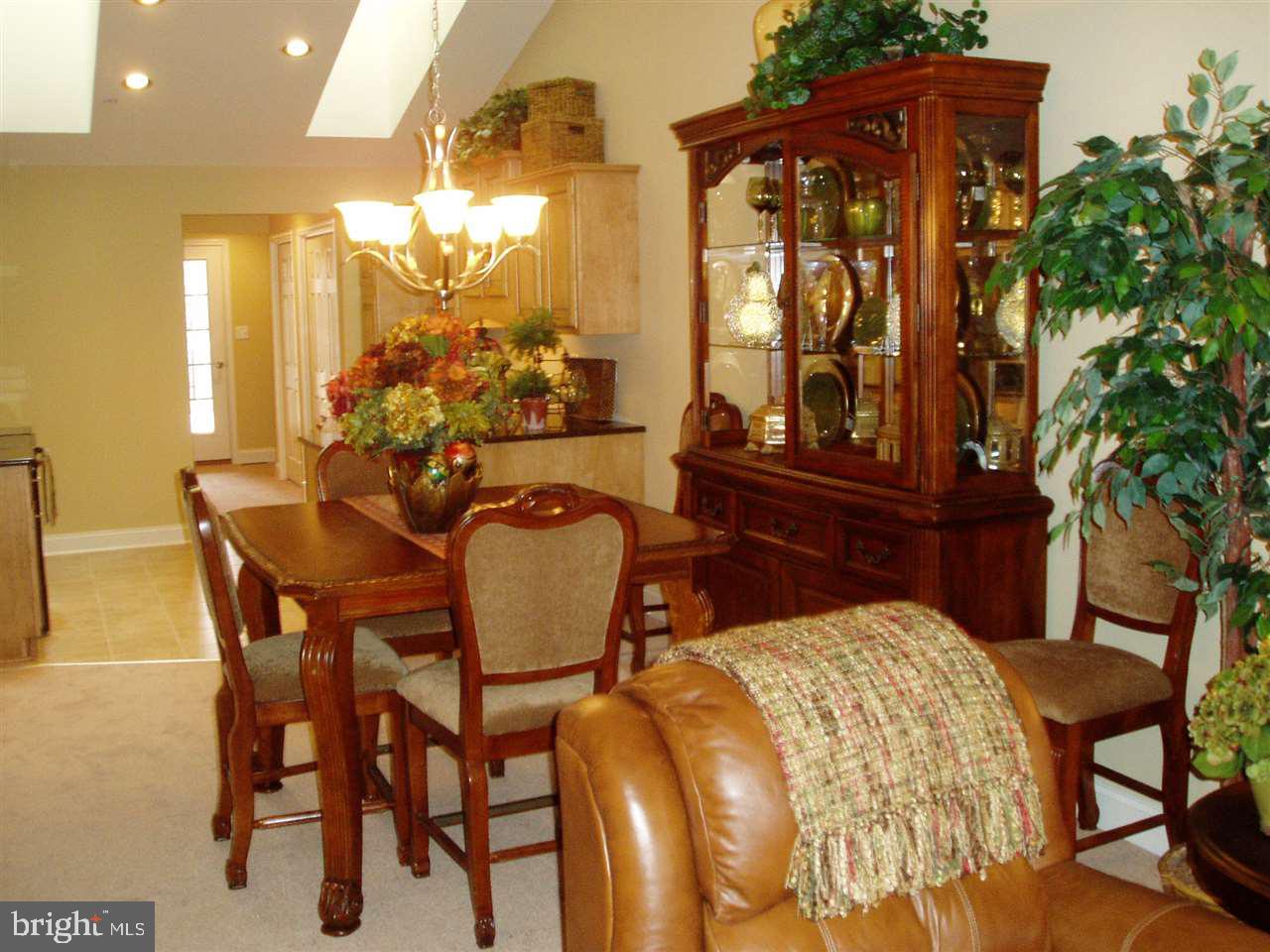 OLDE ORCHARD HILL - Residential