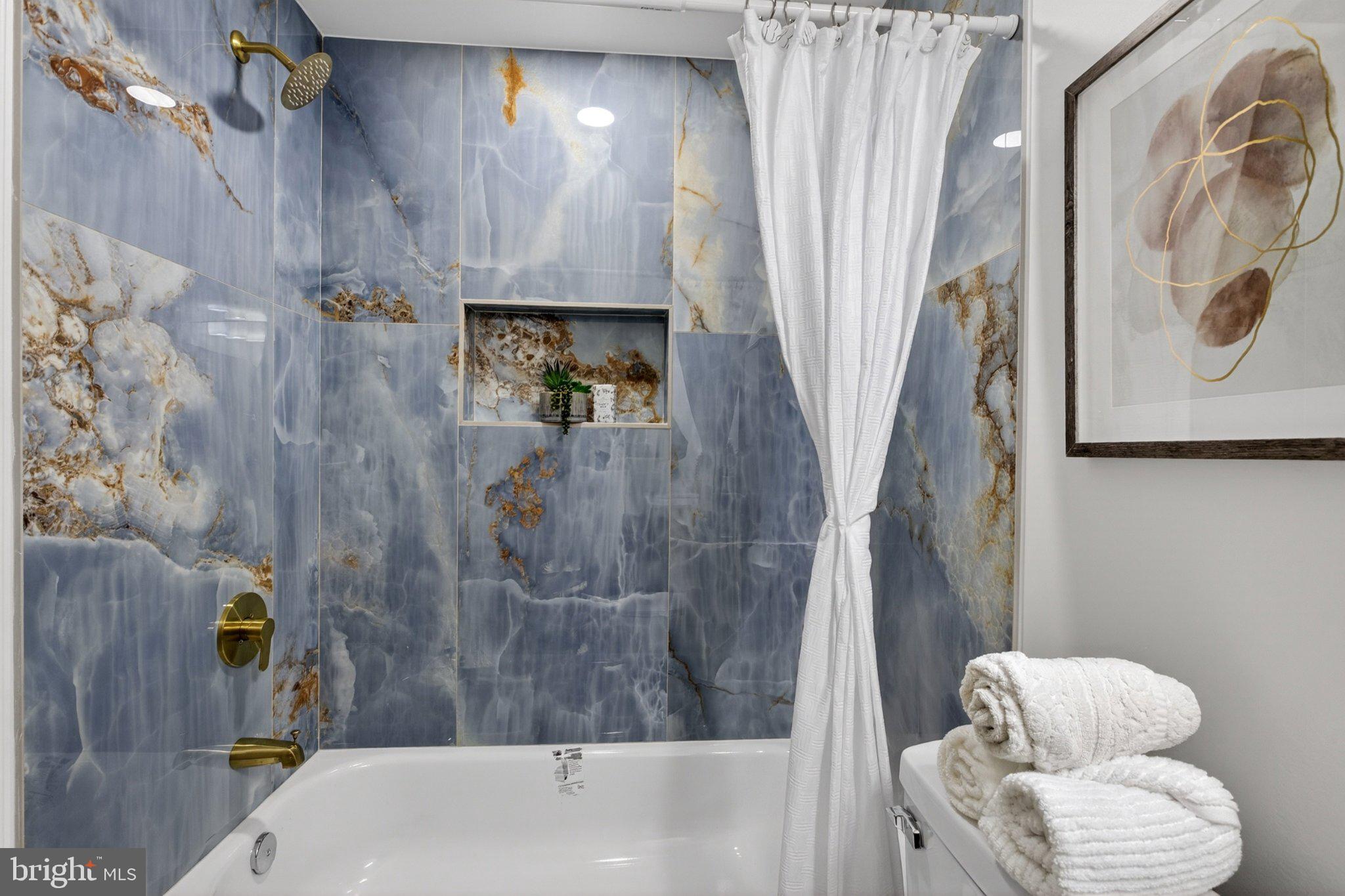 BRIDGEVIEW - GREENLAWN - Residential