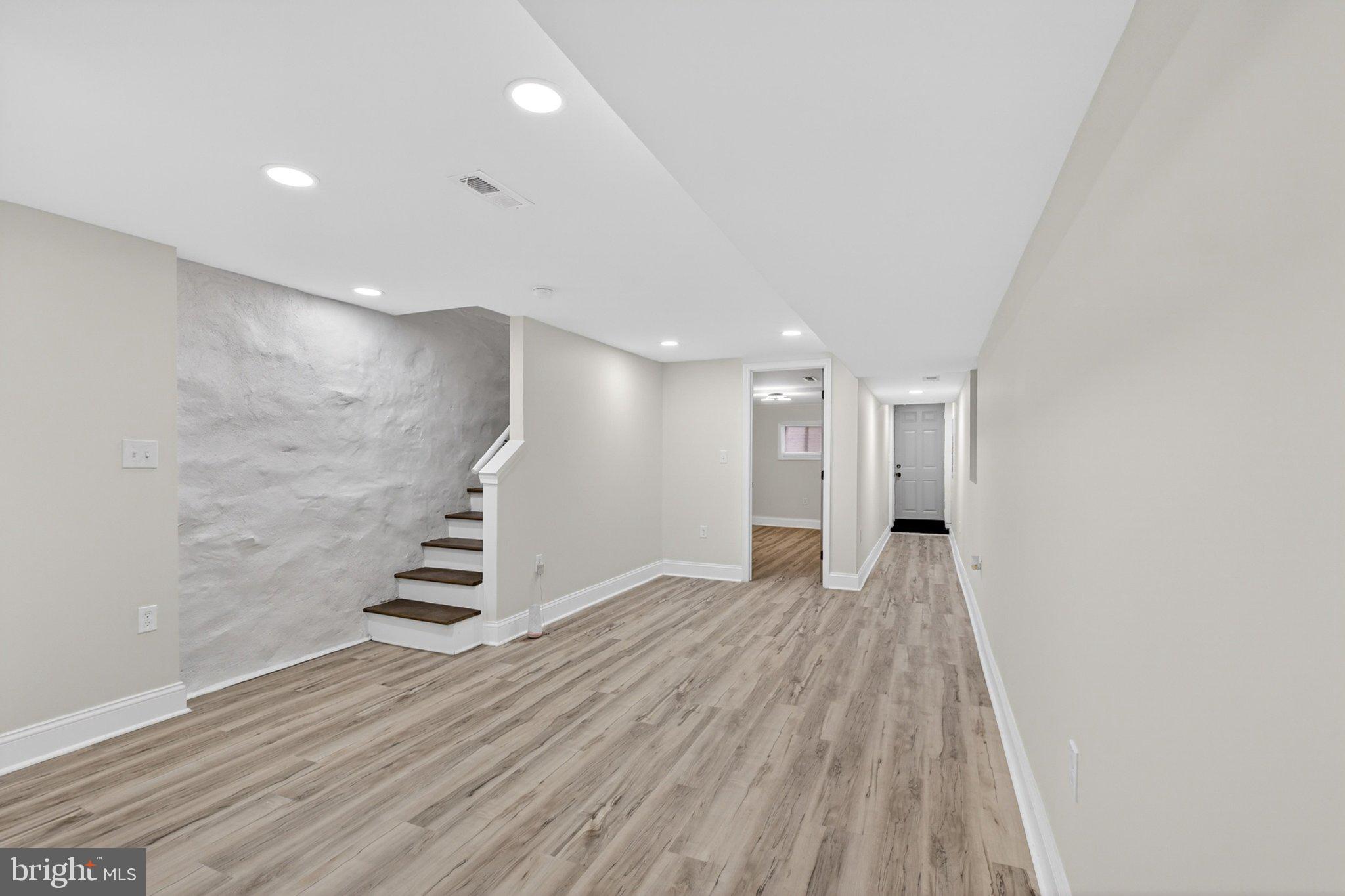 BRIDGEVIEW - GREENLAWN - Residential