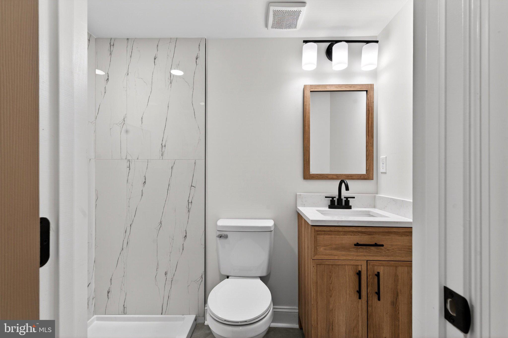 BRIDGEVIEW - GREENLAWN - Residential