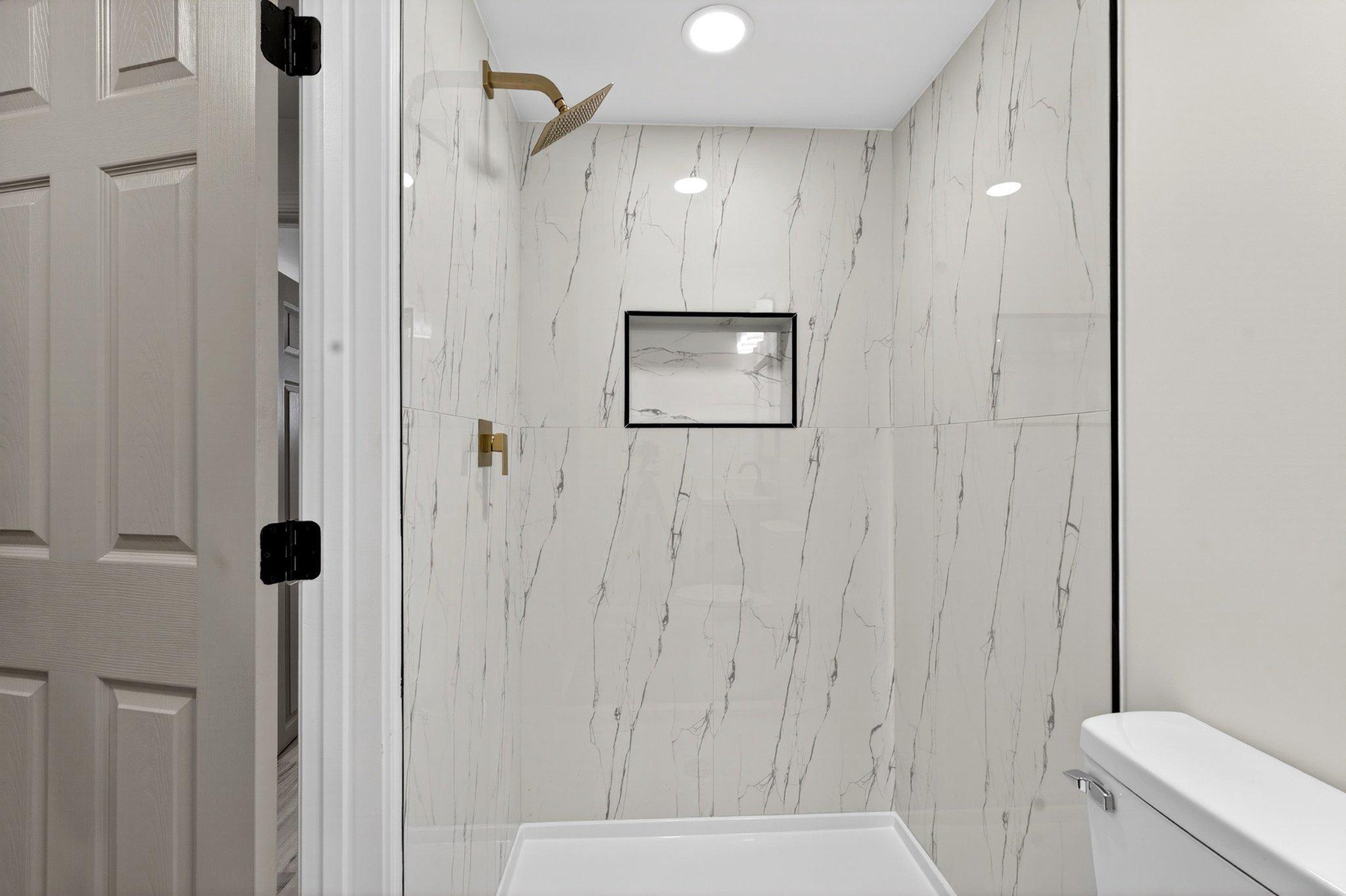 BRIDGEVIEW - GREENLAWN - Residential