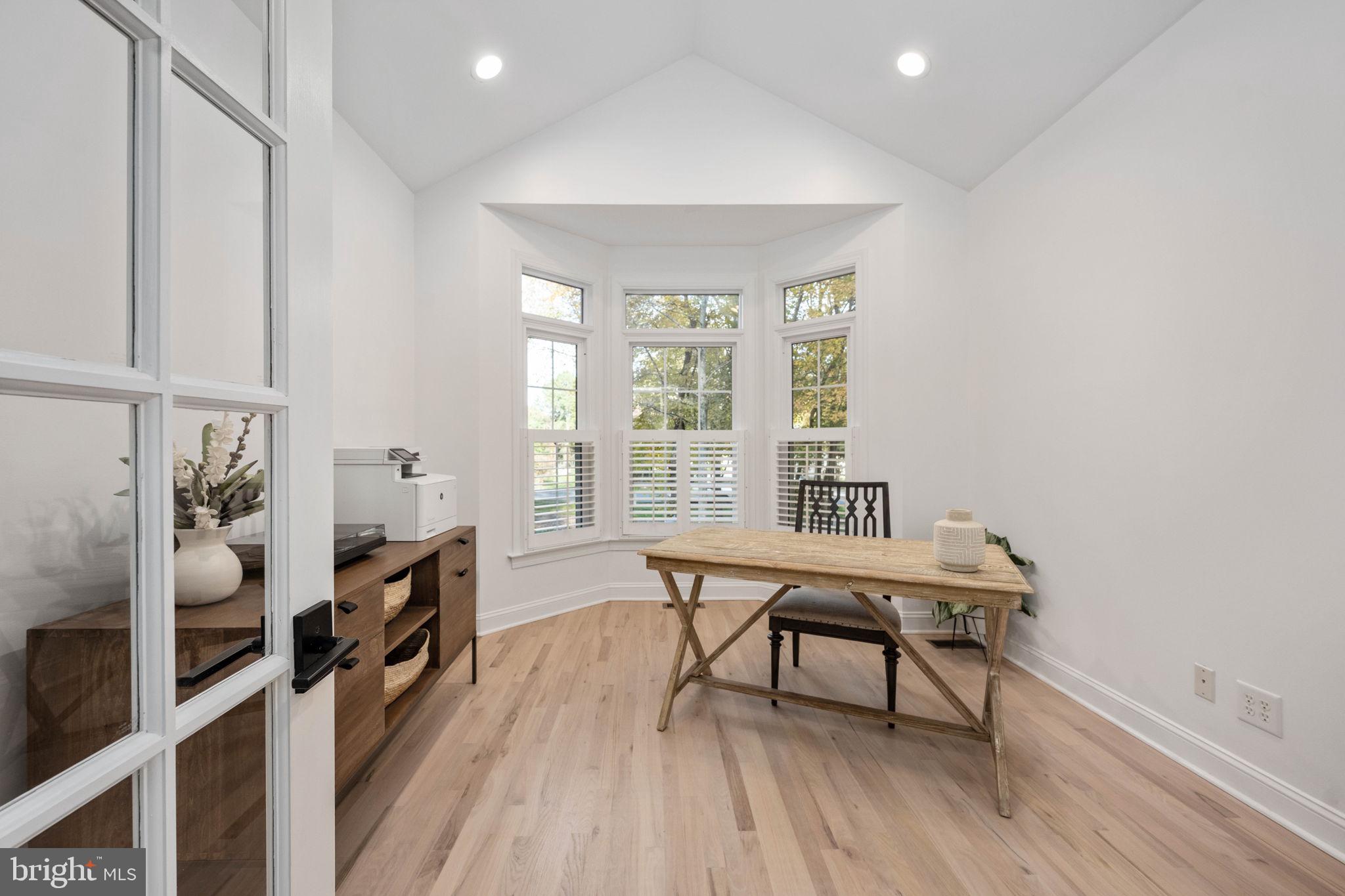 FAWN LAKE - Residential