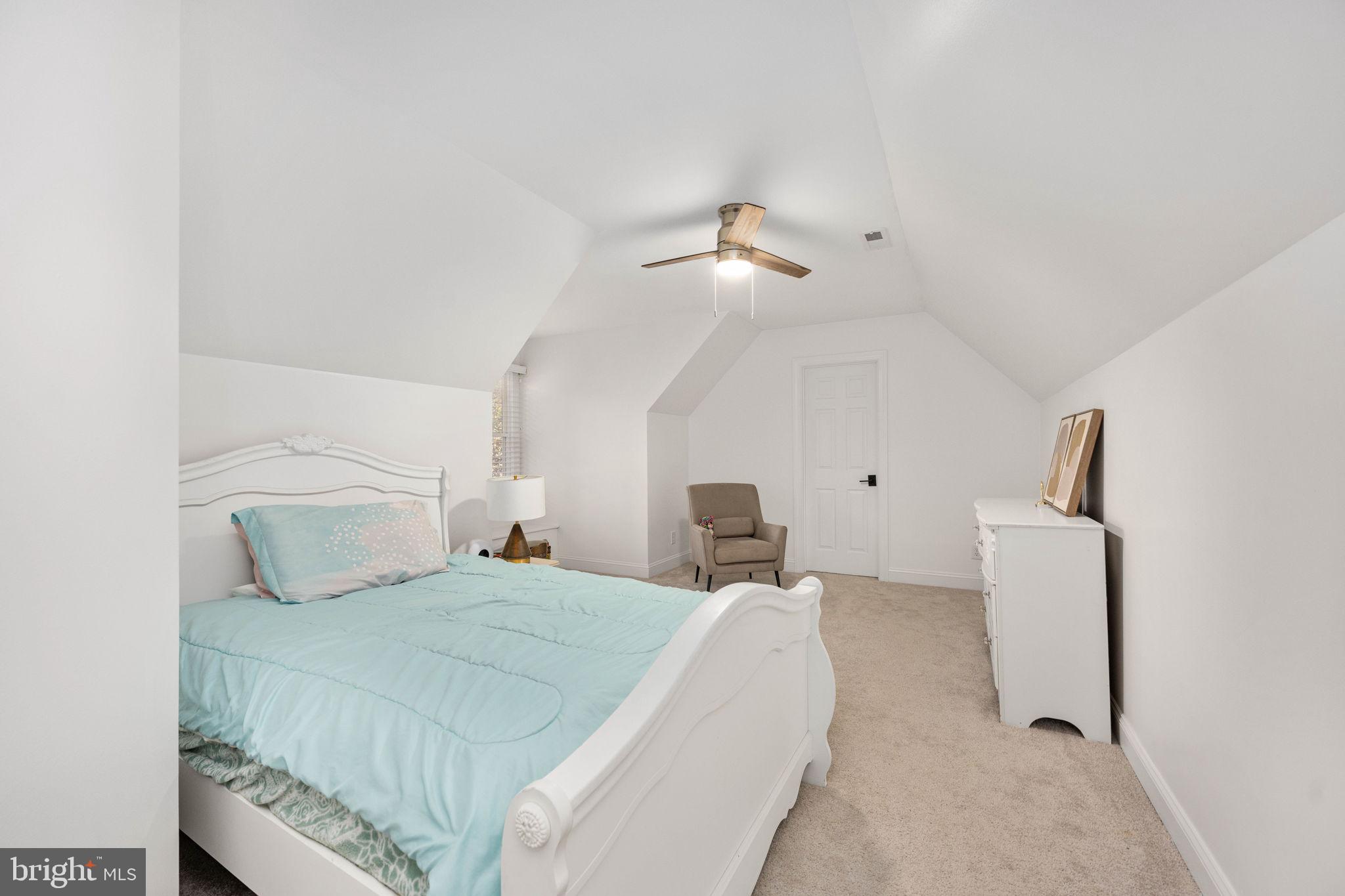 FAWN LAKE - Residential