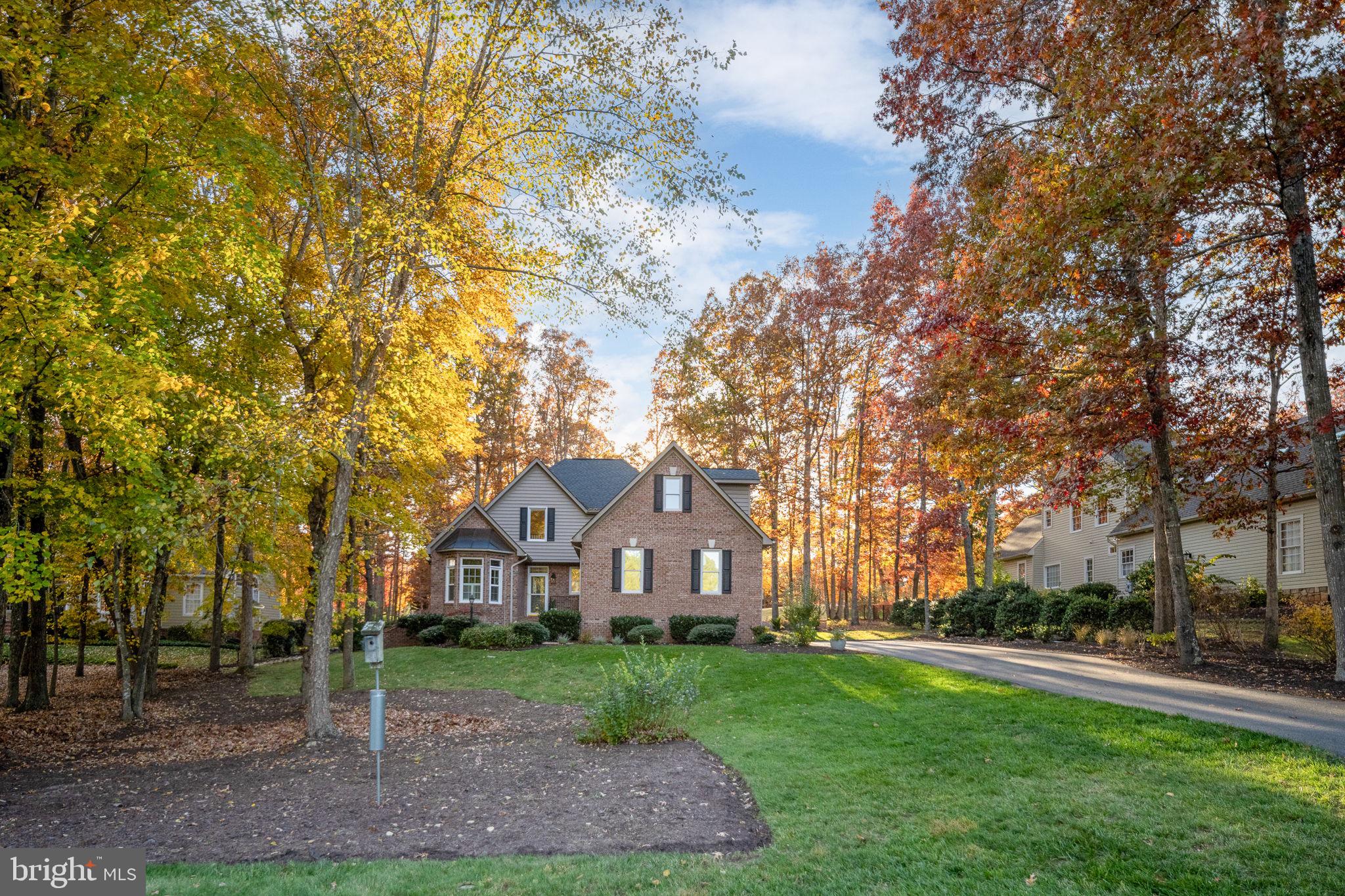 FAWN LAKE - Residential