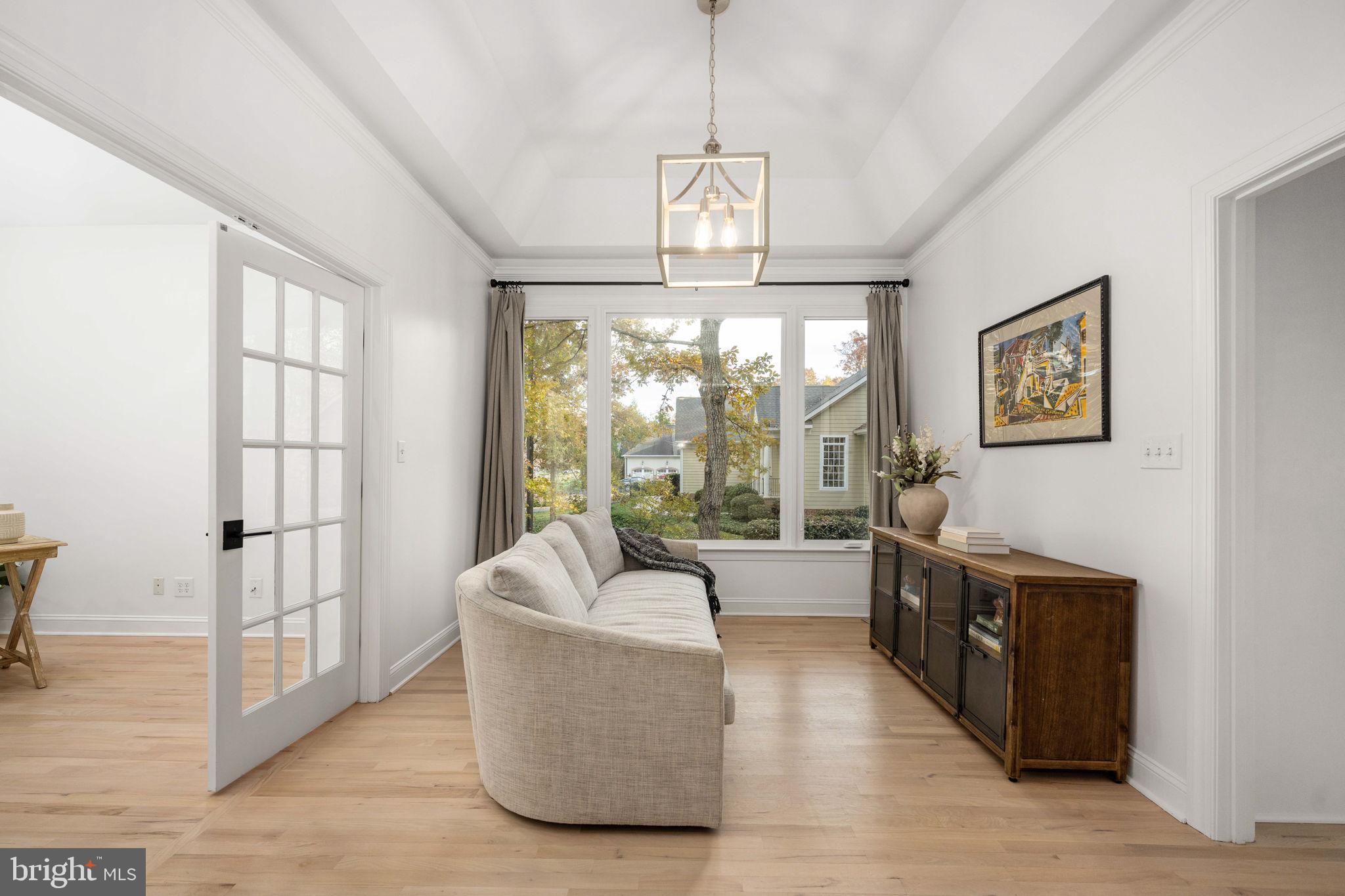 FAWN LAKE - Residential