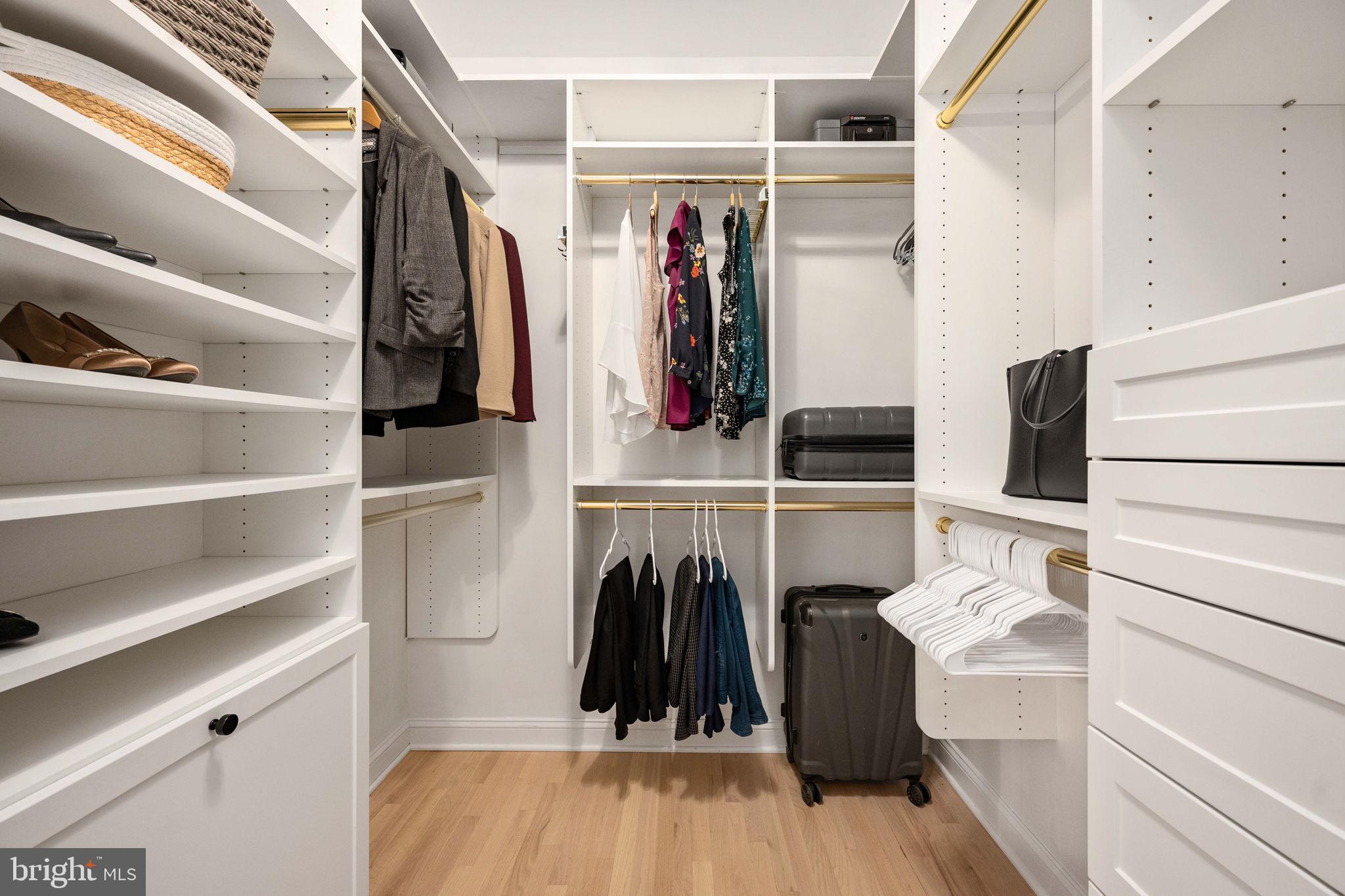 FAWN LAKE - Residential