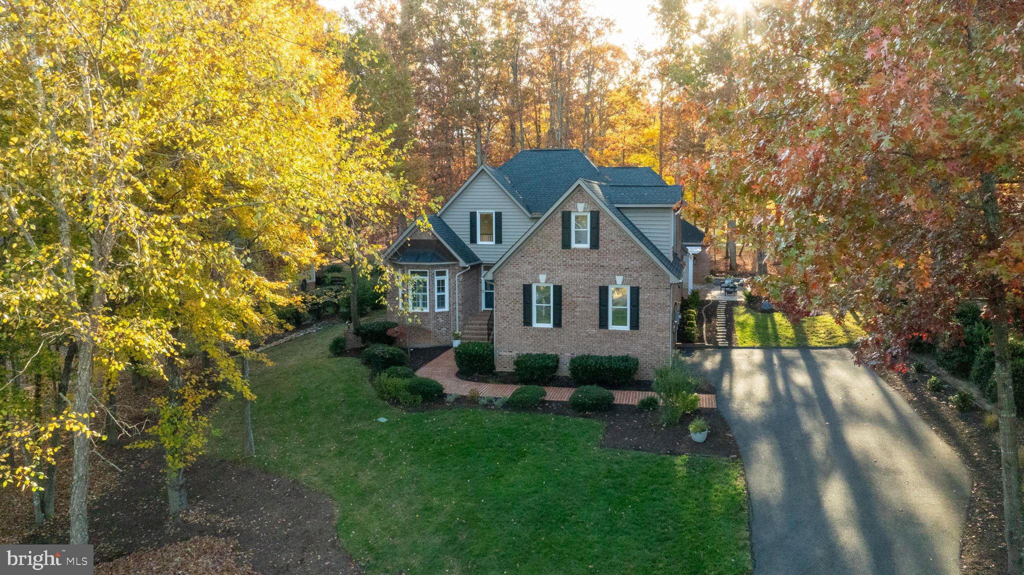 FAWN LAKE - Residential