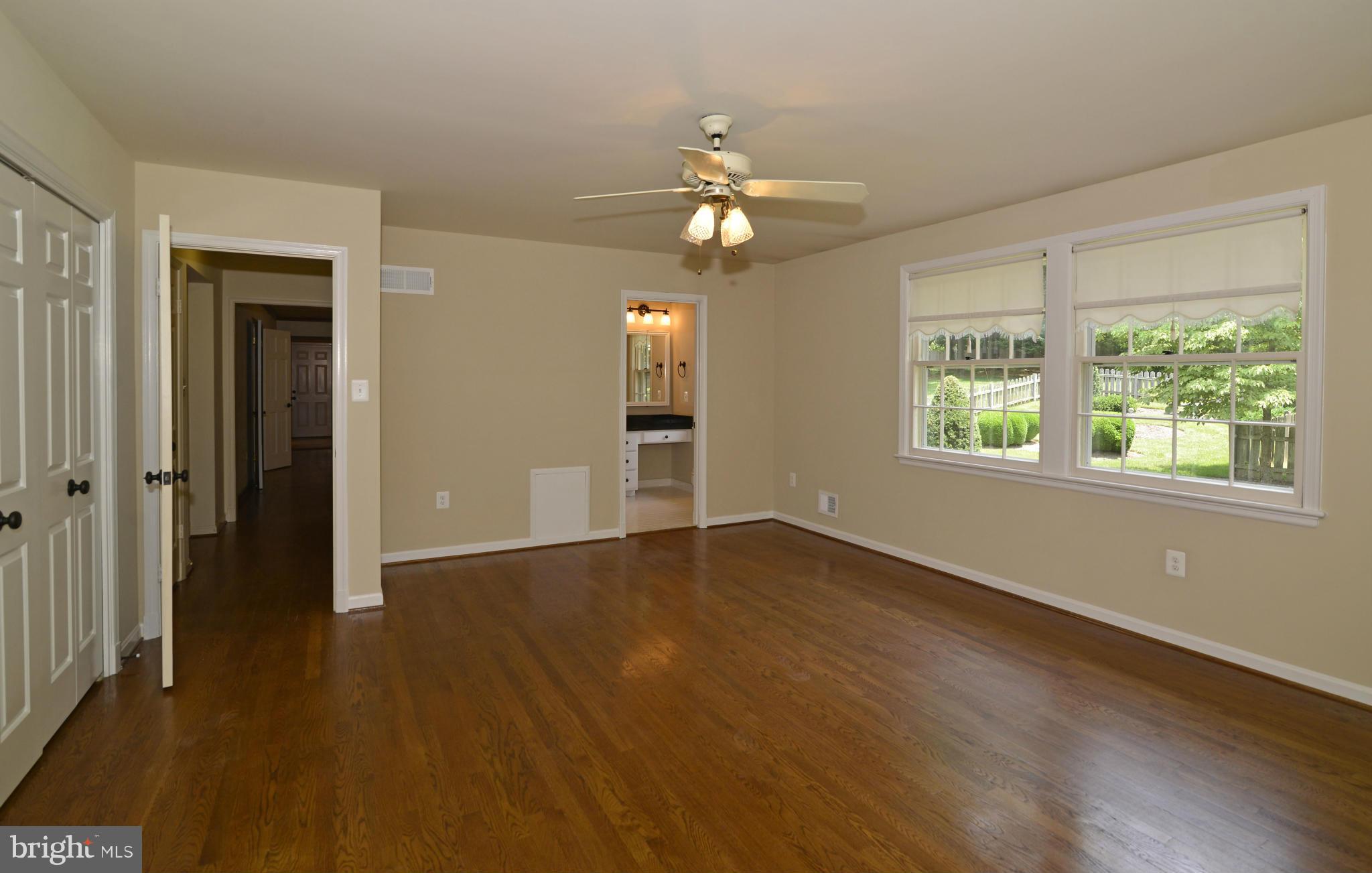 SPRING RIDGE - Residential