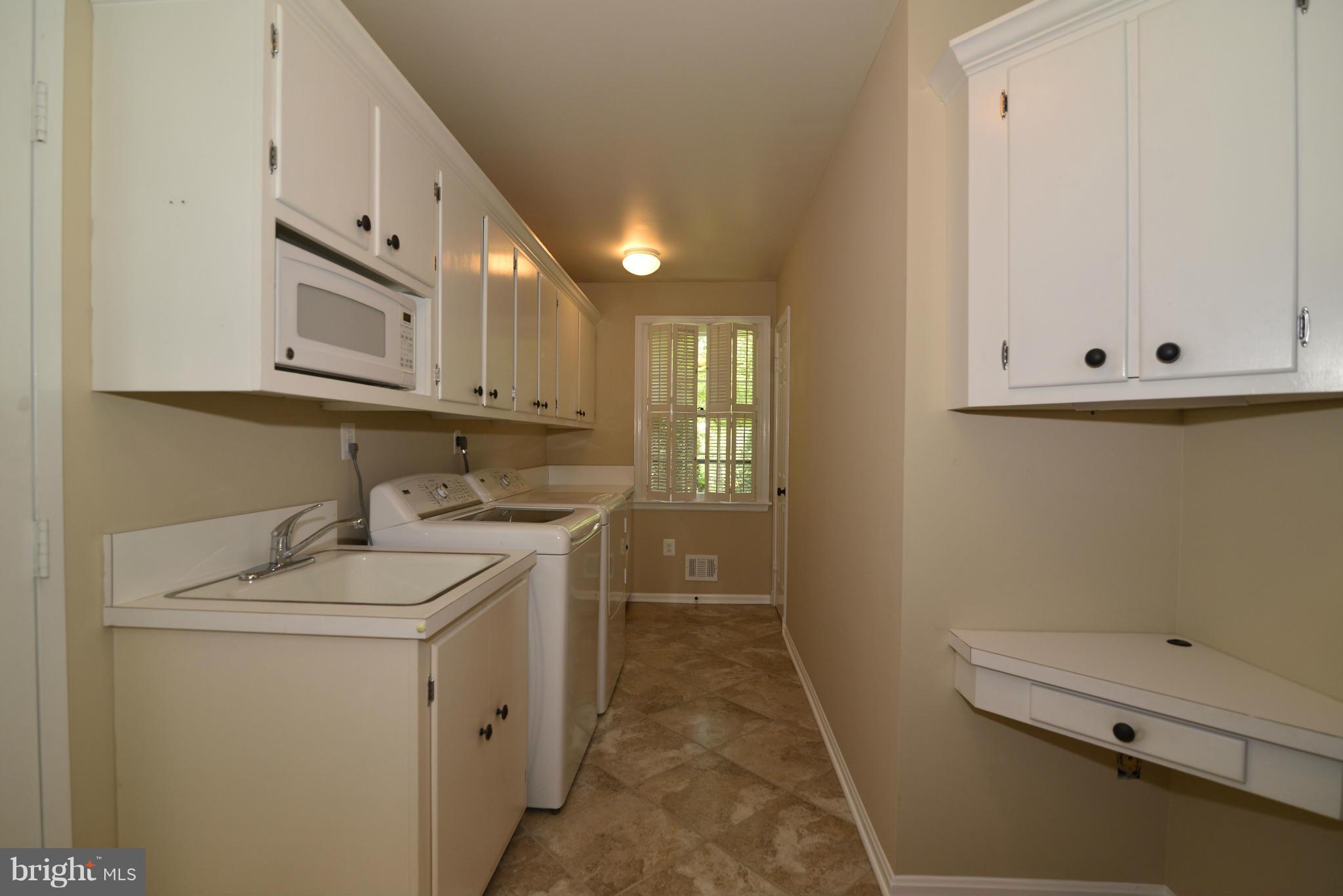 SPRING RIDGE - Residential