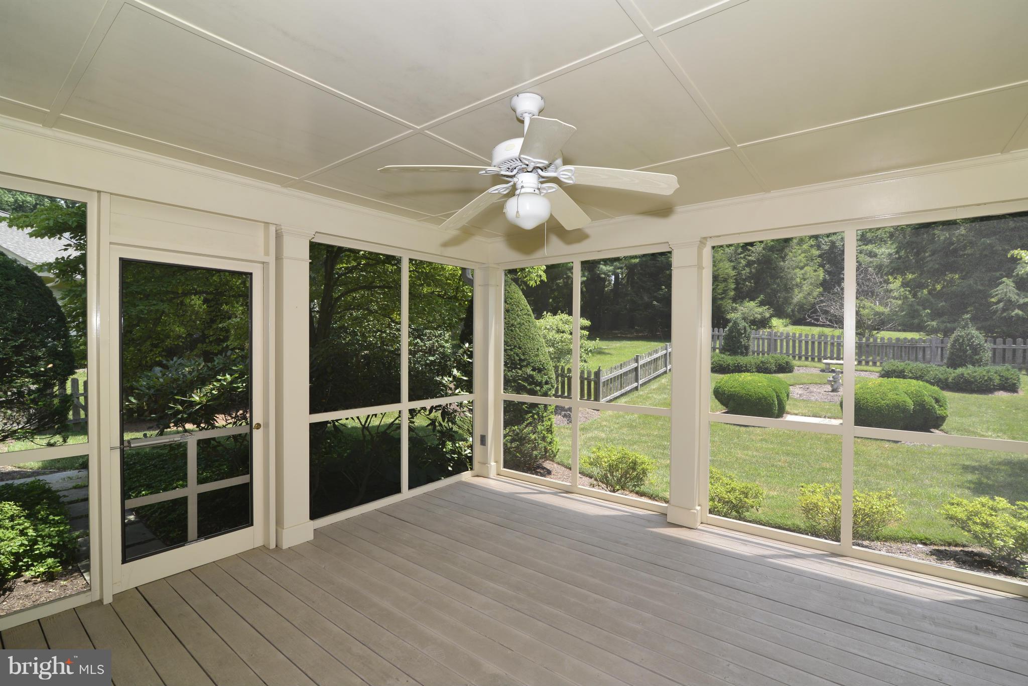 SPRING RIDGE - Residential