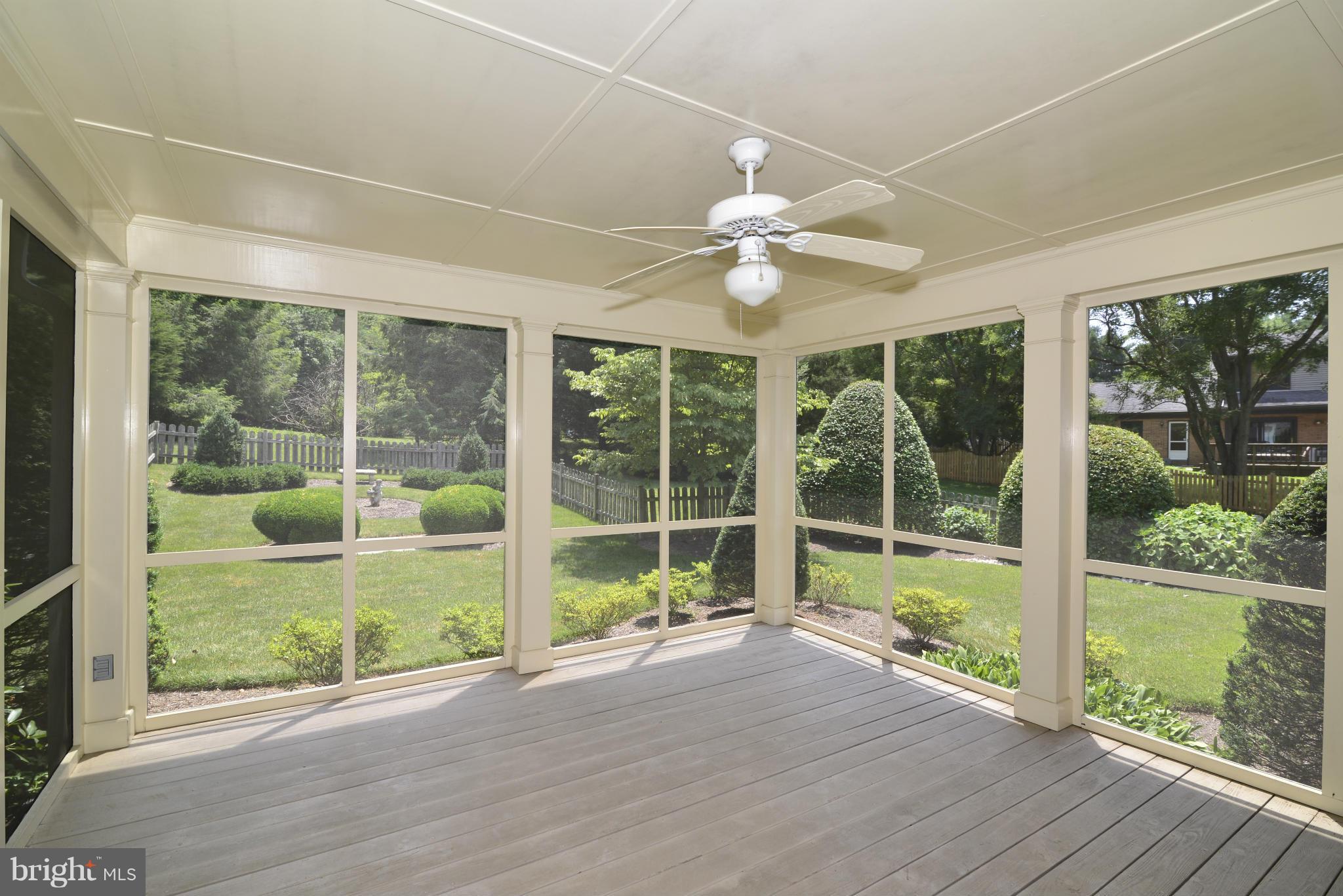 SPRING RIDGE - Residential