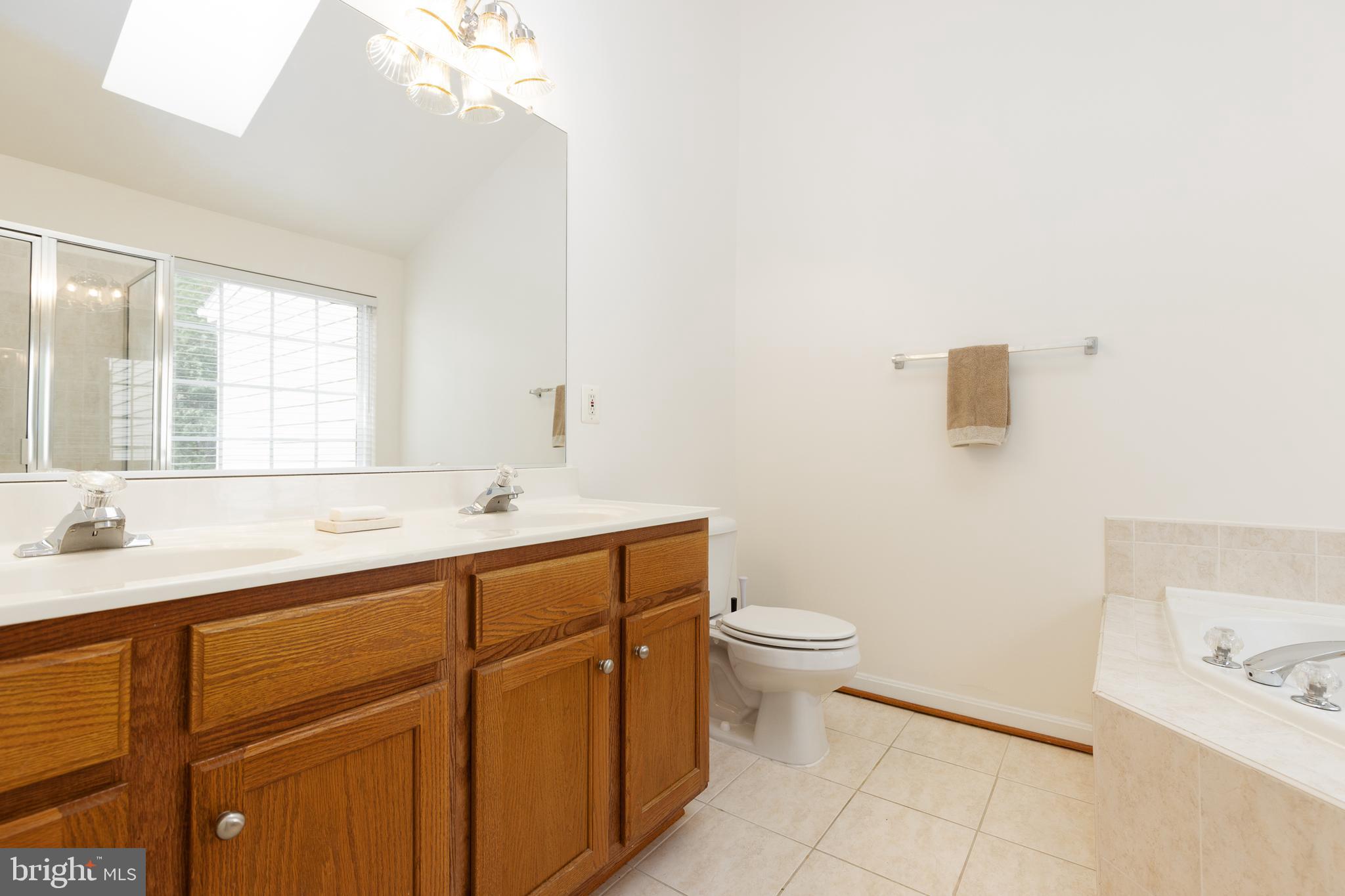 TOWNES AT COMPTON FARM - Residential