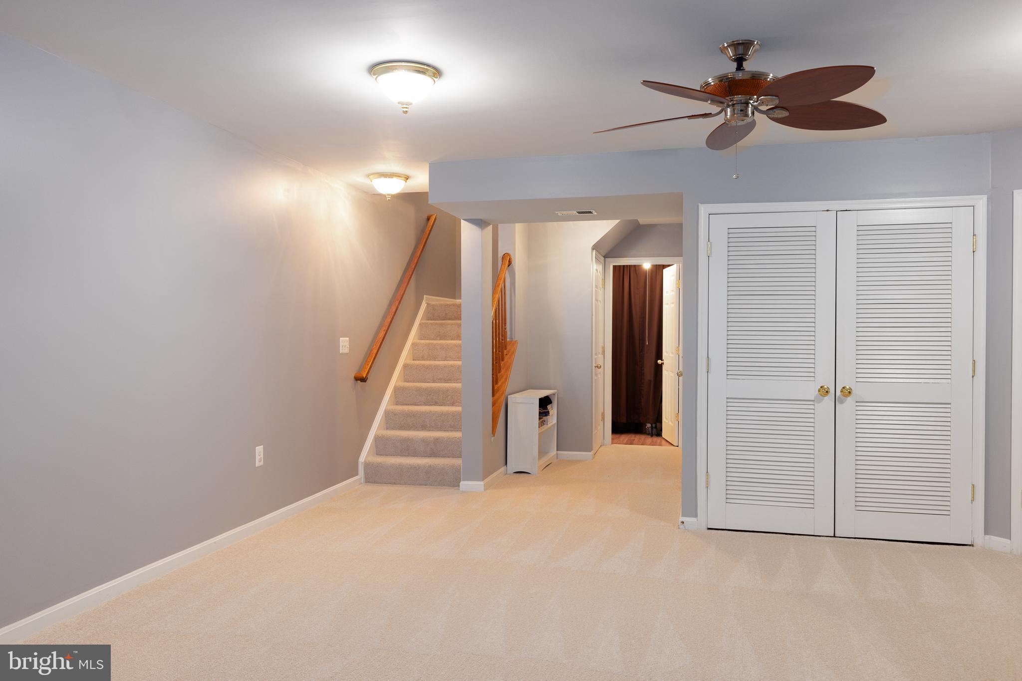 TOWNES AT COMPTON FARM - Residential