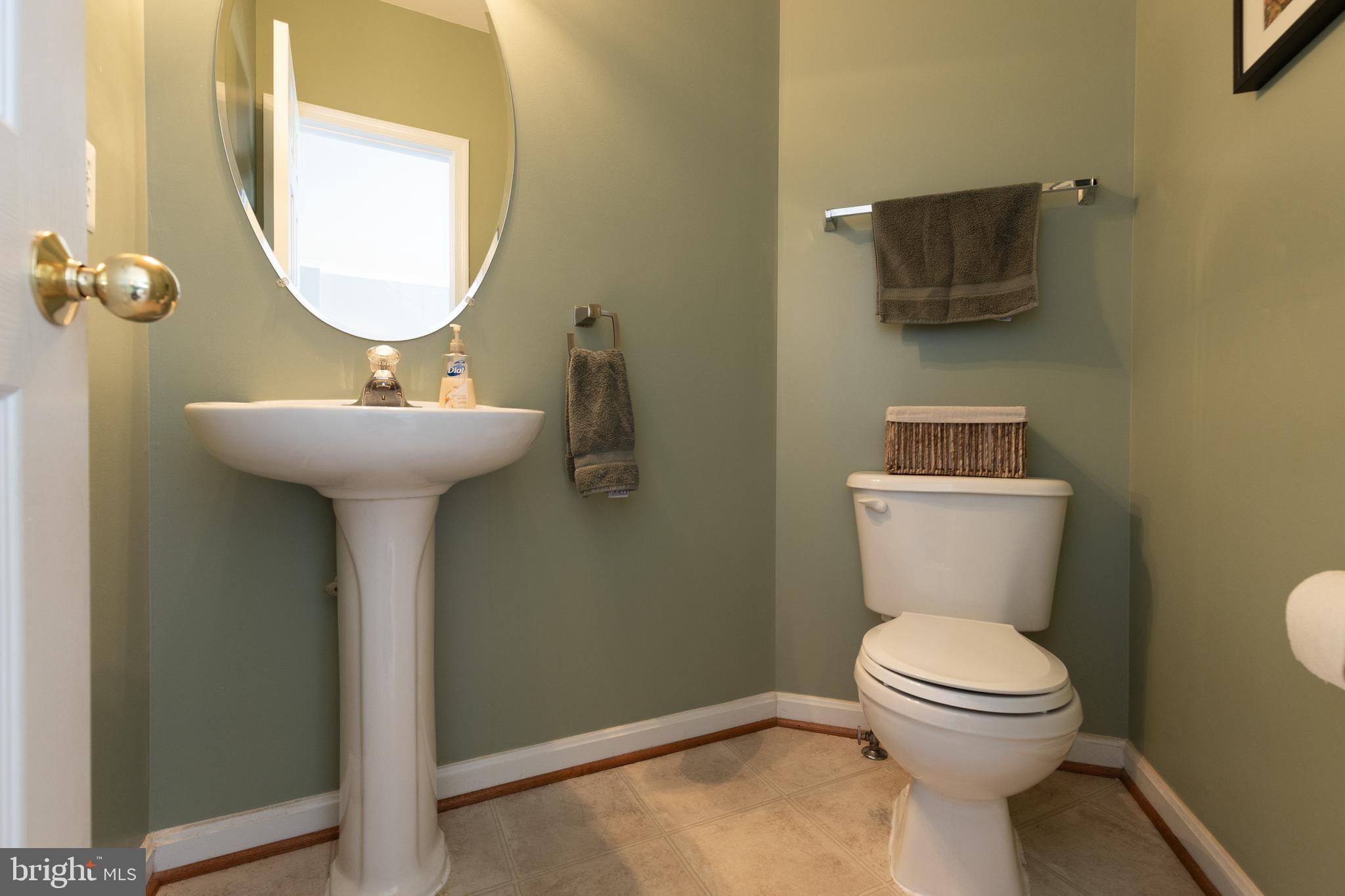 TOWNES AT COMPTON FARM - Residential