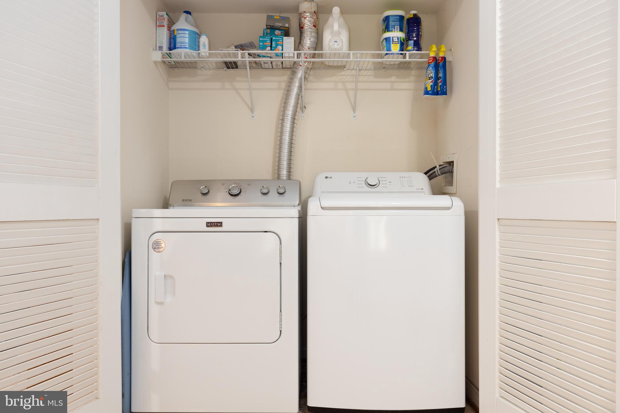 TOWNES AT COMPTON FARM - Residential