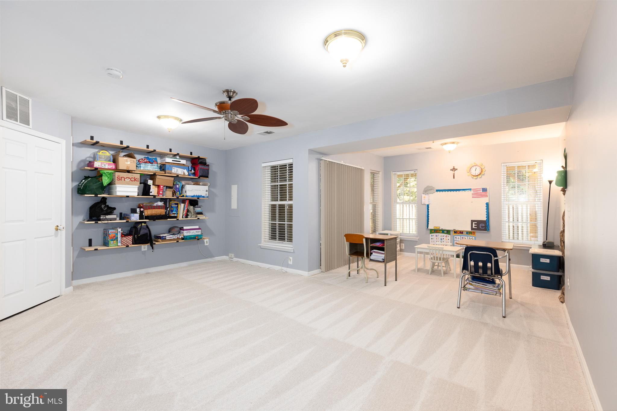 TOWNES AT COMPTON FARM - Residential