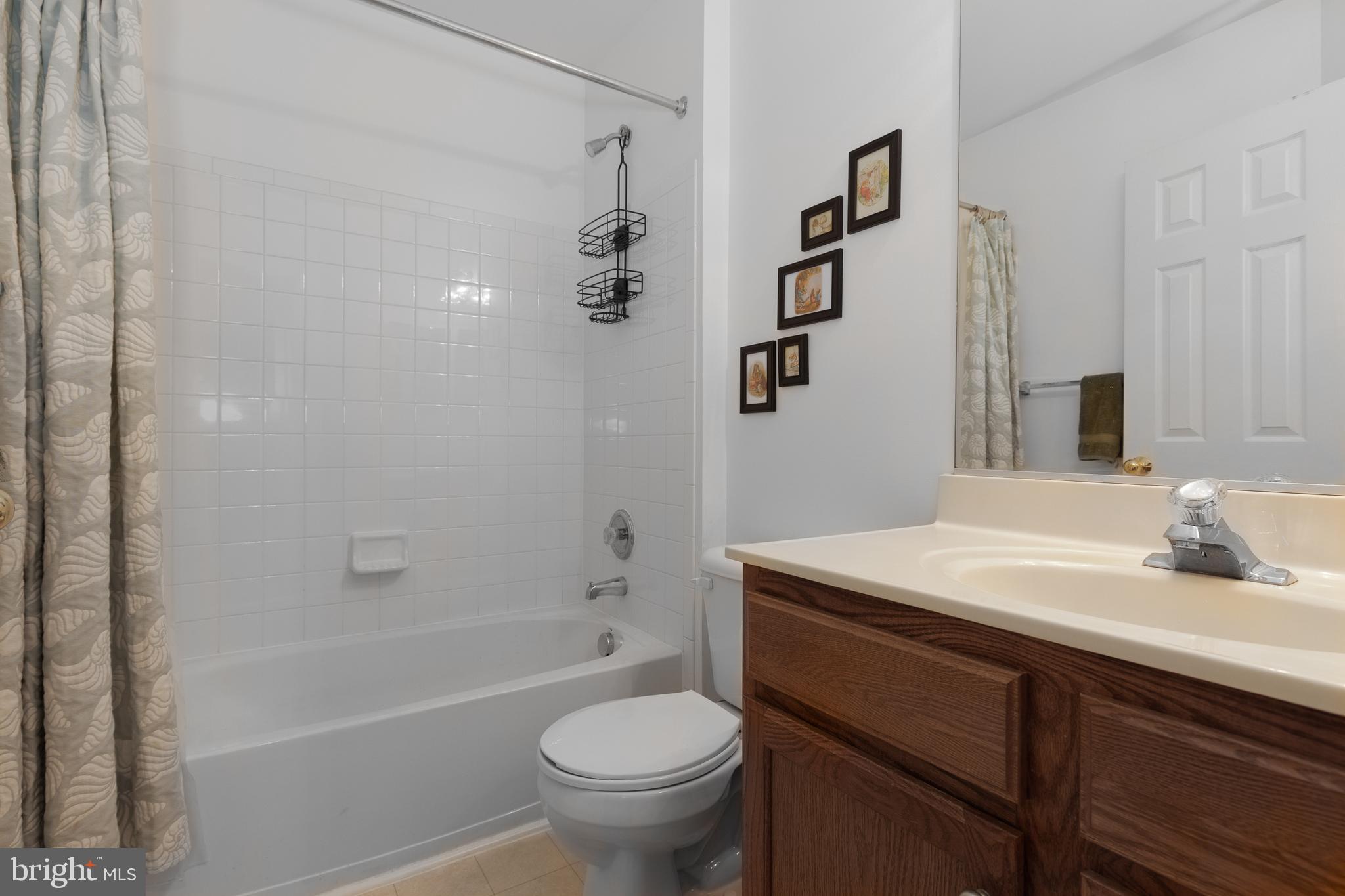 TOWNES AT COMPTON FARM - Residential