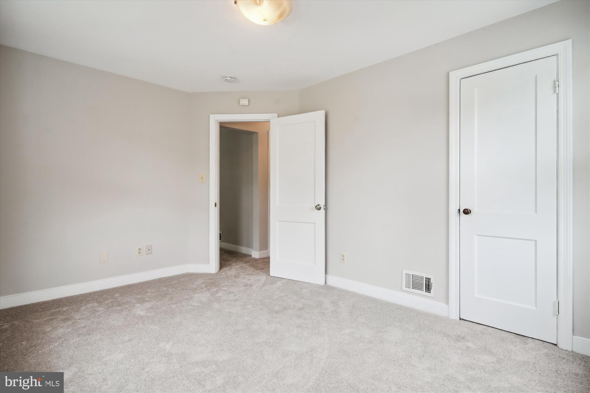 FENWICK PARK - Residential Lease