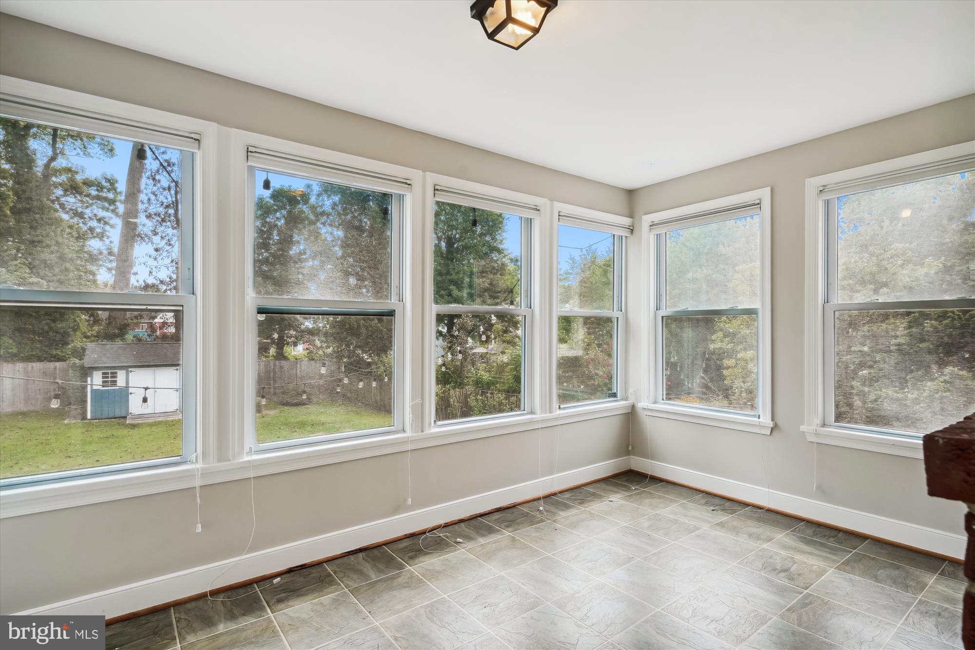 FENWICK PARK - Residential Lease