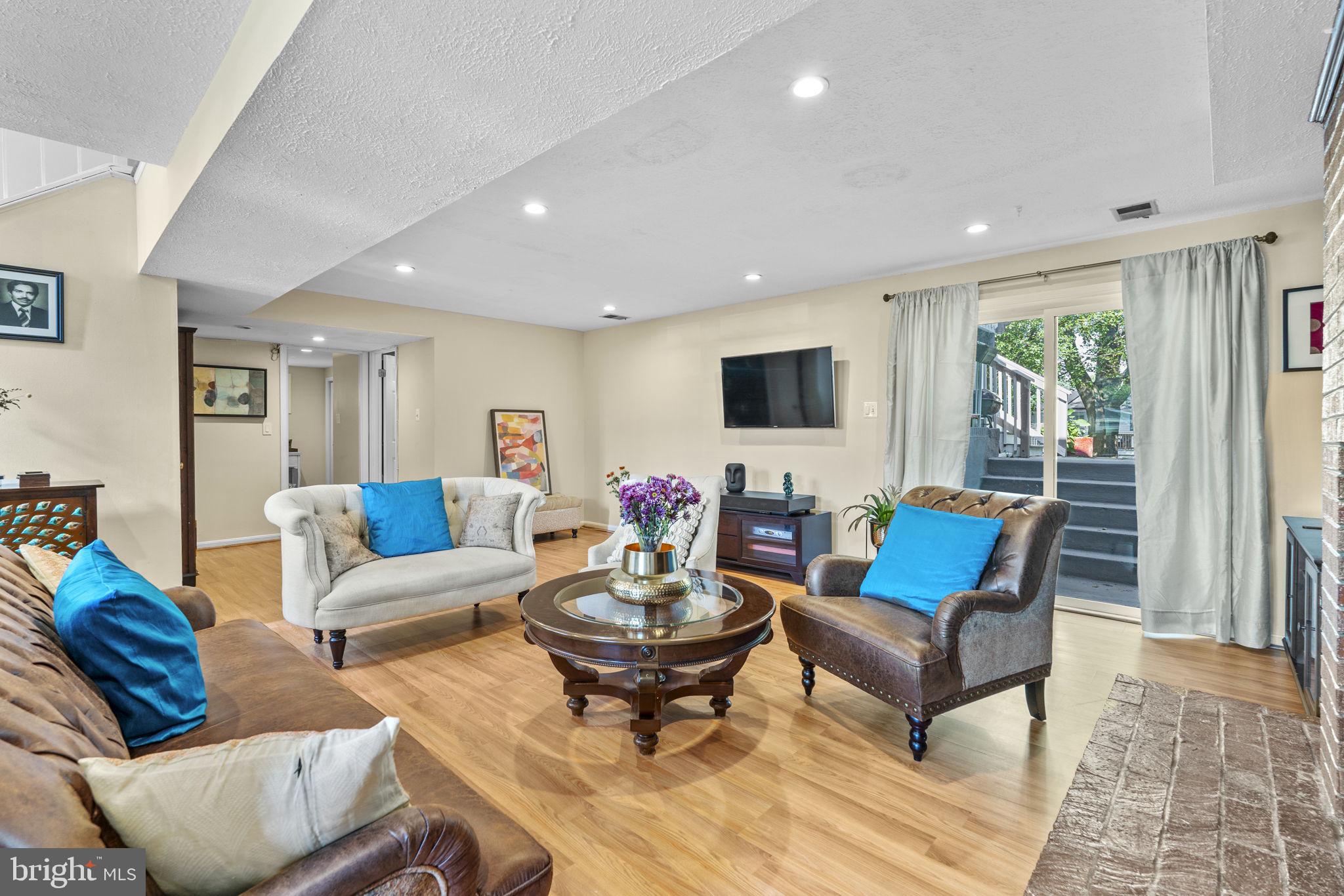 BELTSVILLE - Residential