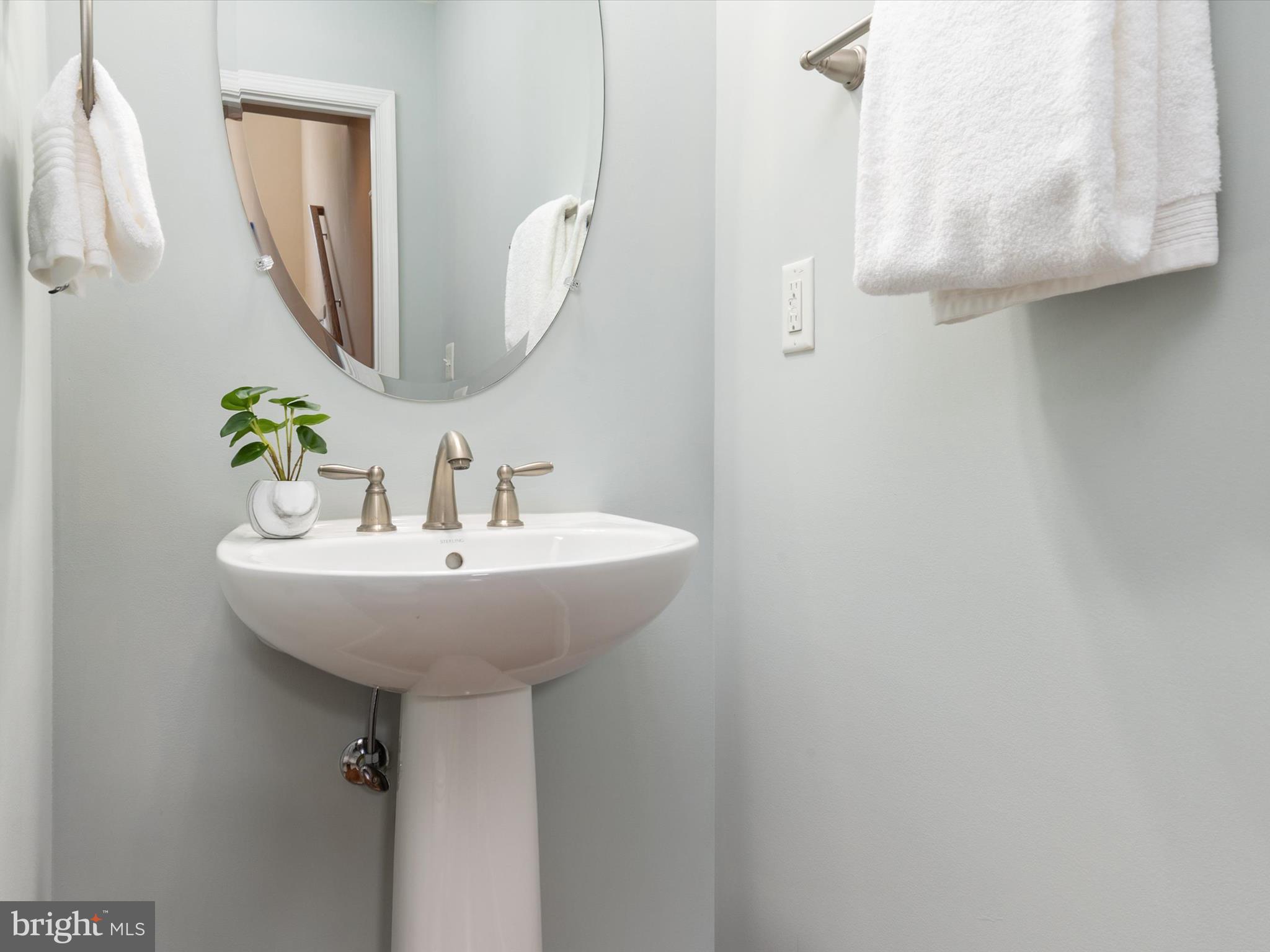 COLLEGE HEIGHTS WEST - Residential