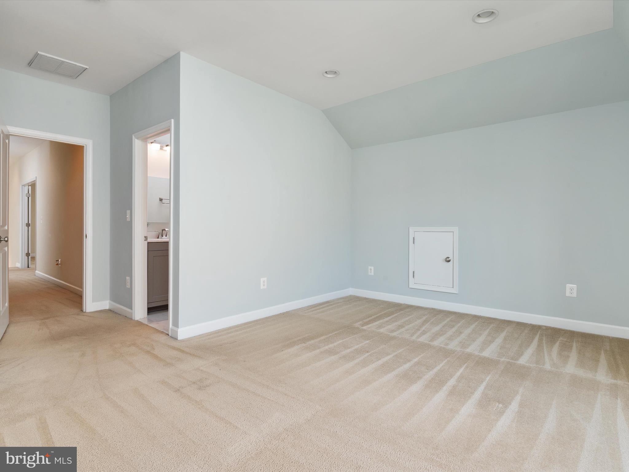 COLLEGE HEIGHTS WEST - Residential