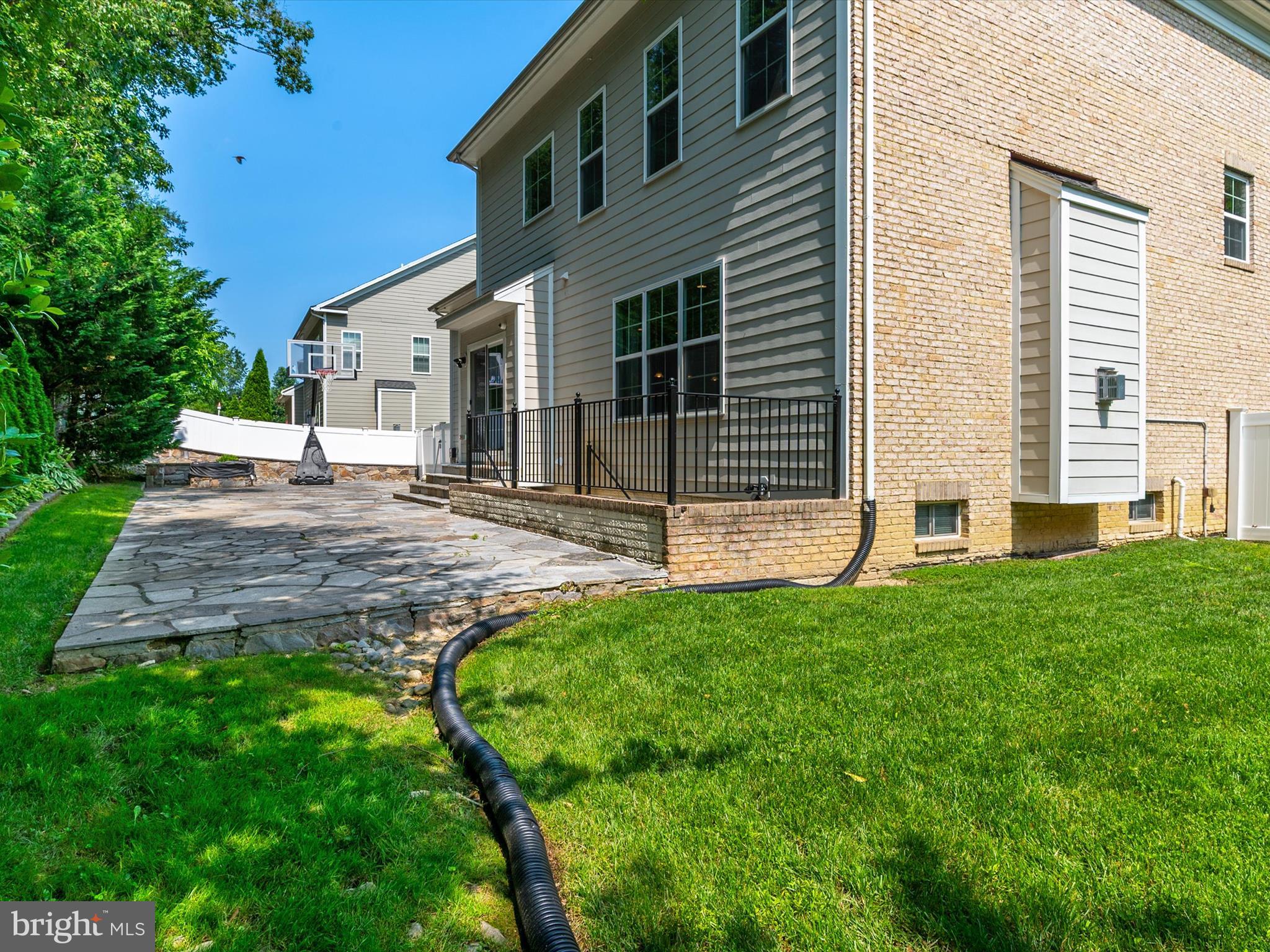 COLLEGE HEIGHTS WEST - Residential