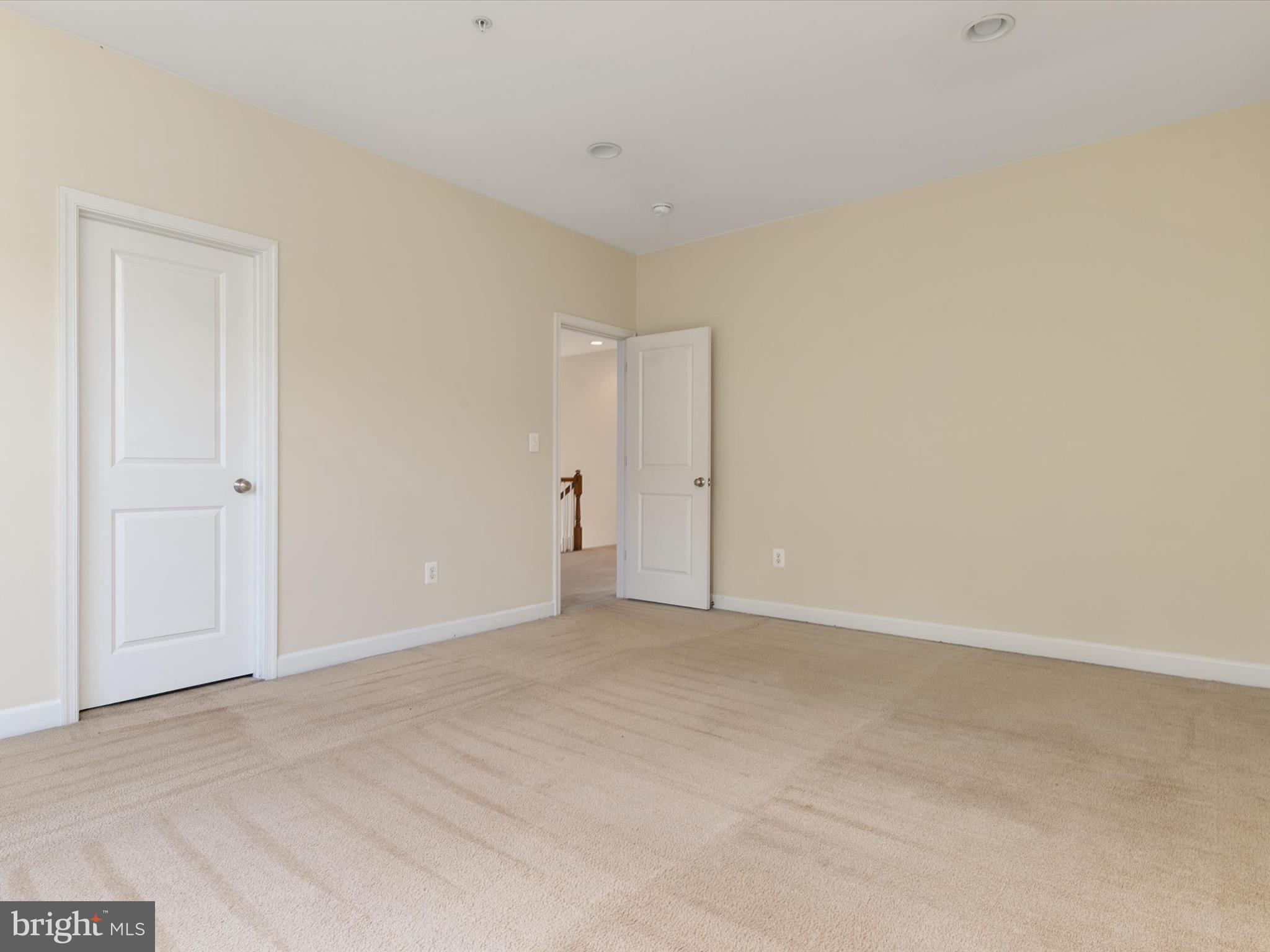 COLLEGE HEIGHTS WEST - Residential