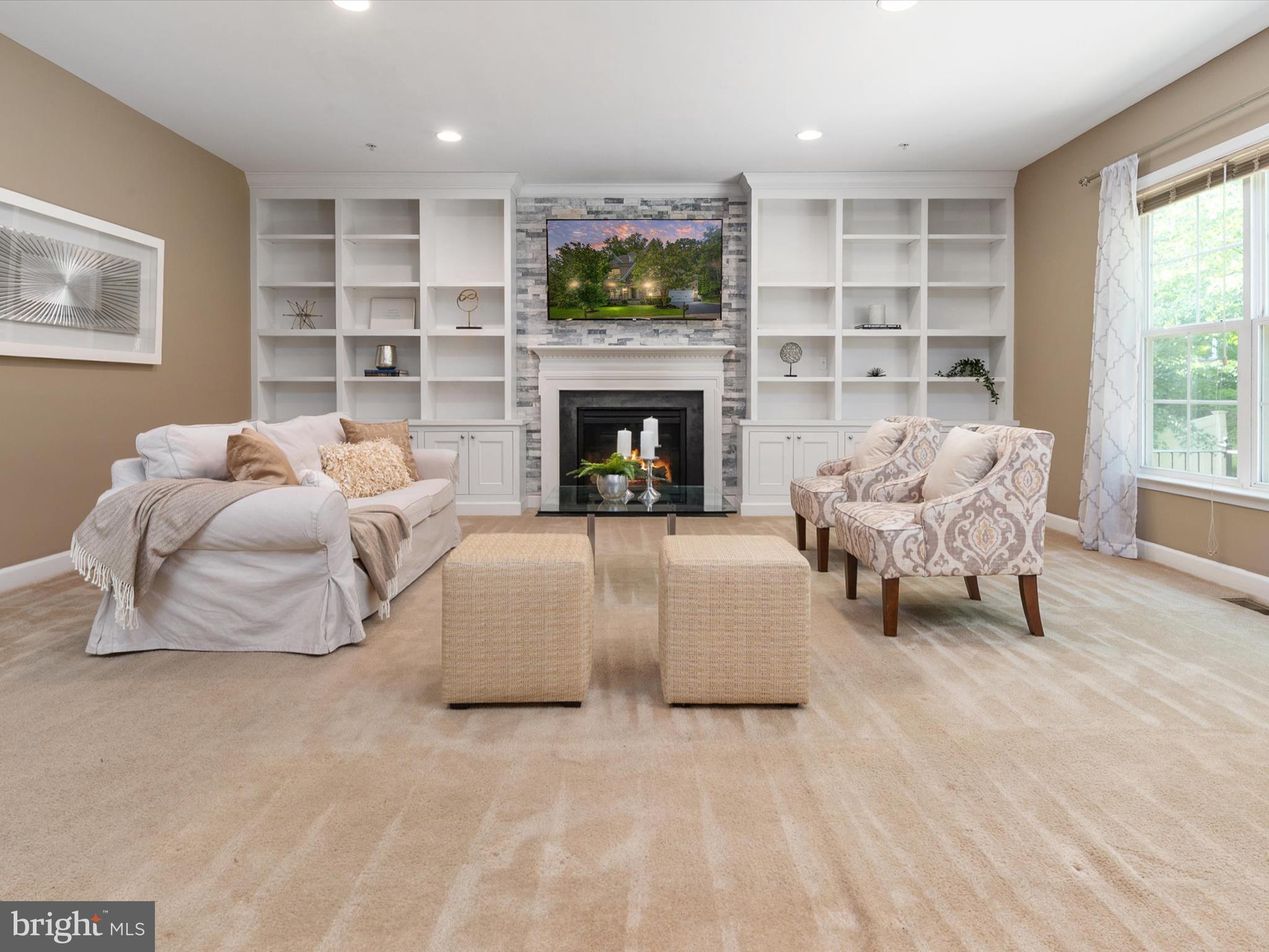 COLLEGE HEIGHTS WEST - Residential