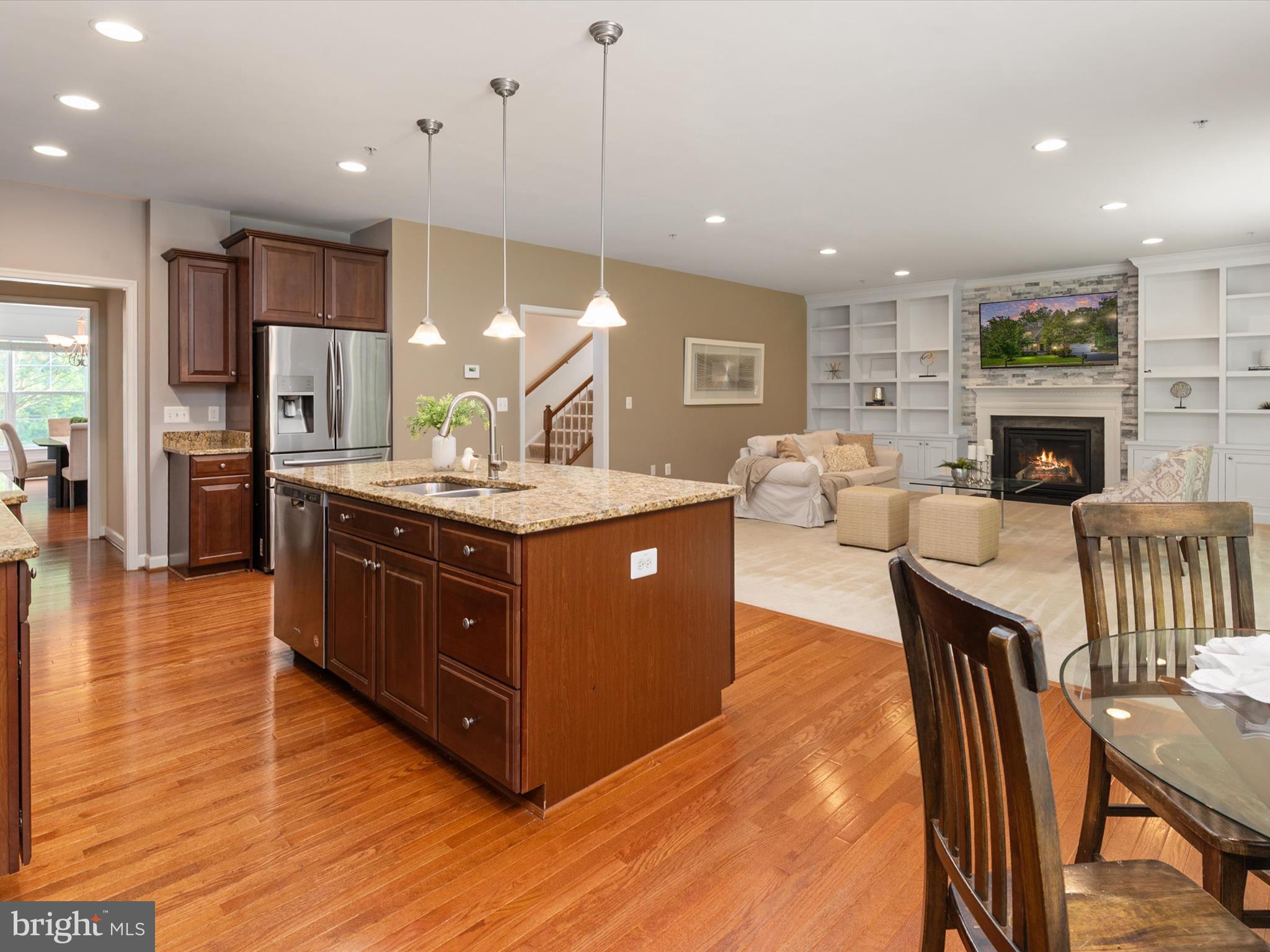 COLLEGE HEIGHTS WEST - Residential