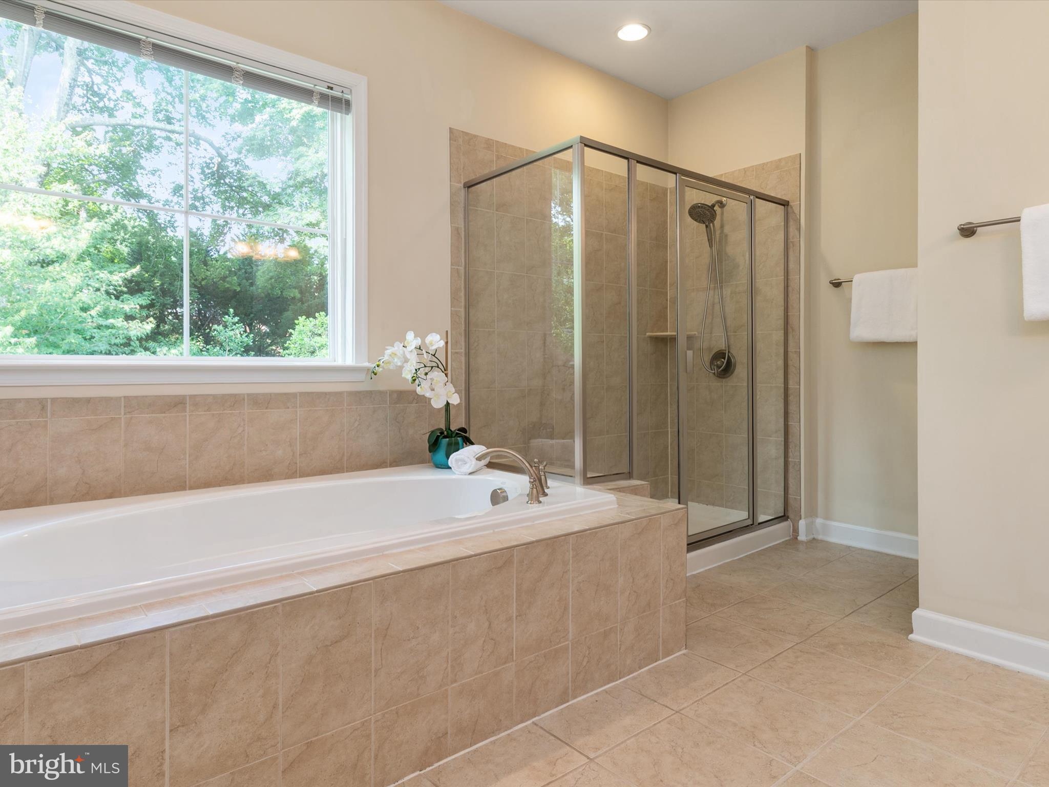 COLLEGE HEIGHTS WEST - Residential