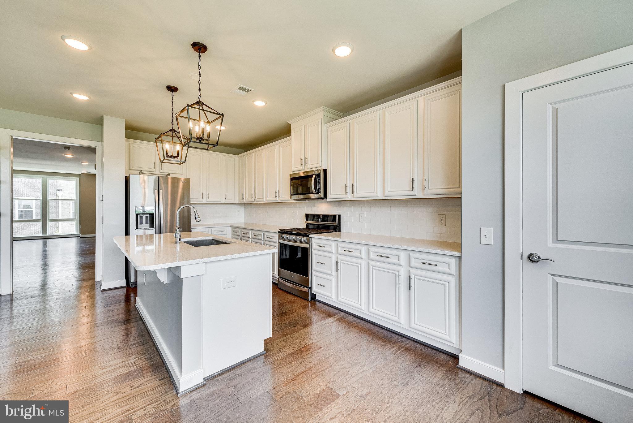 METROPARK AT ARROWBROOK - Residential