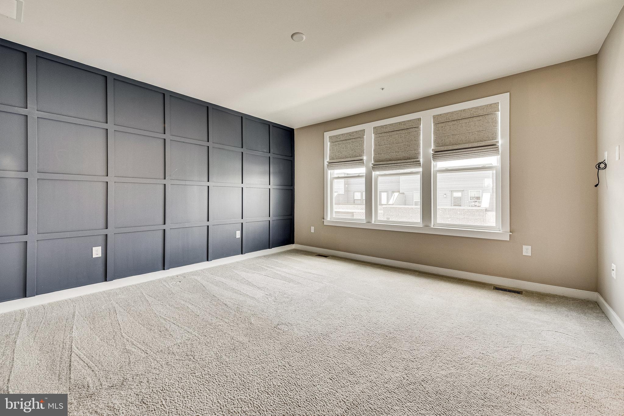 METROPARK AT ARROWBROOK - Residential