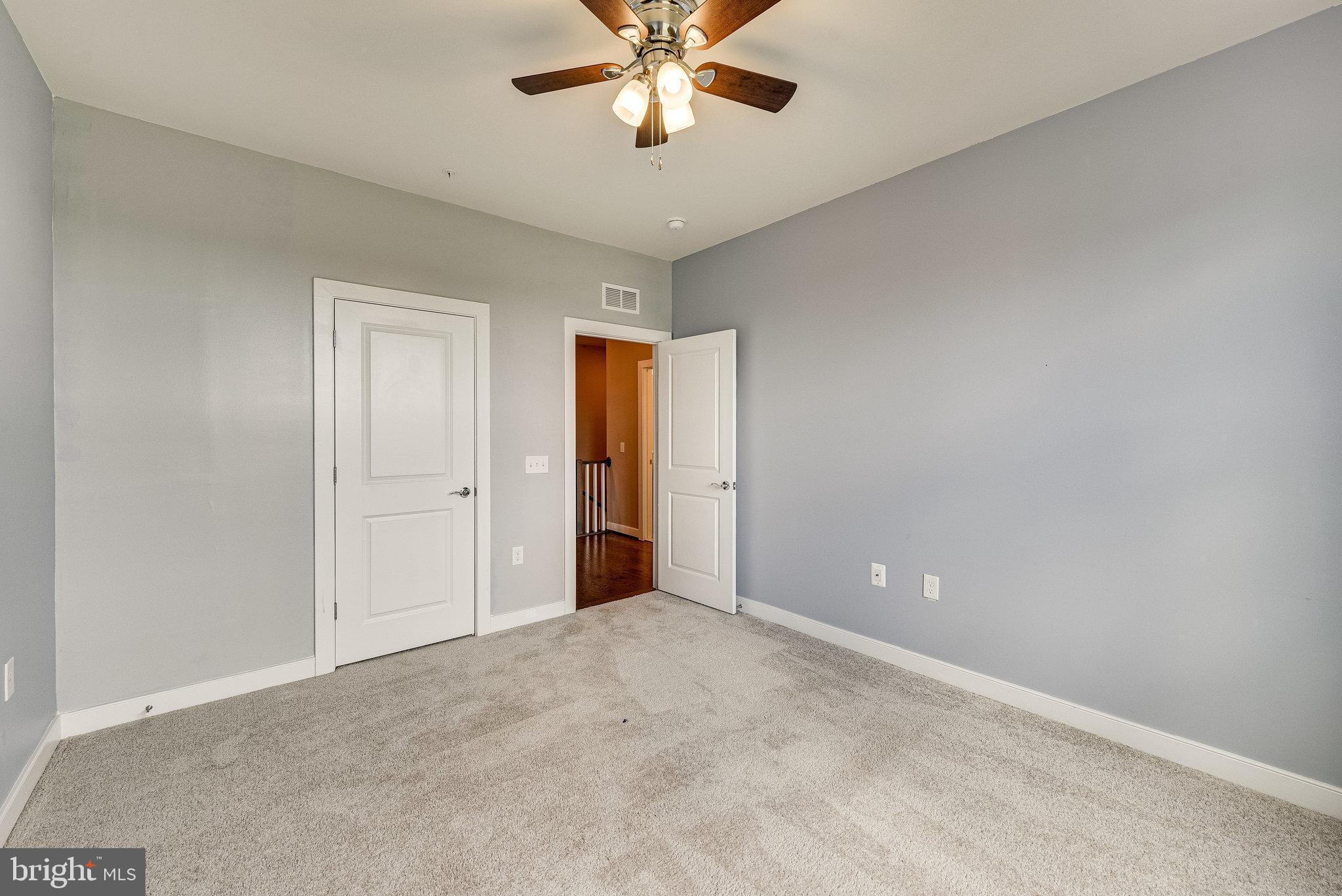 METROPARK AT ARROWBROOK - Residential