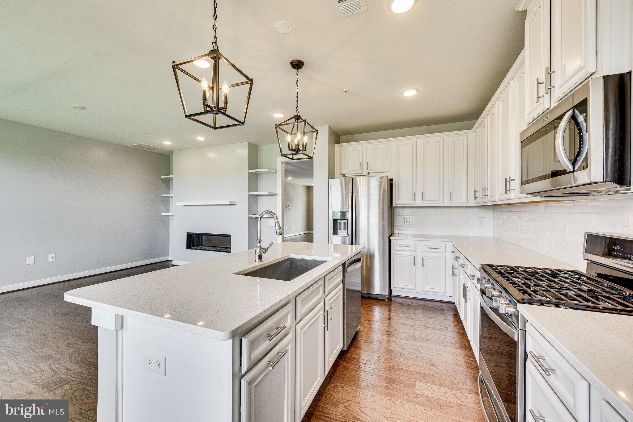 METROPARK AT ARROWBROOK - Residential