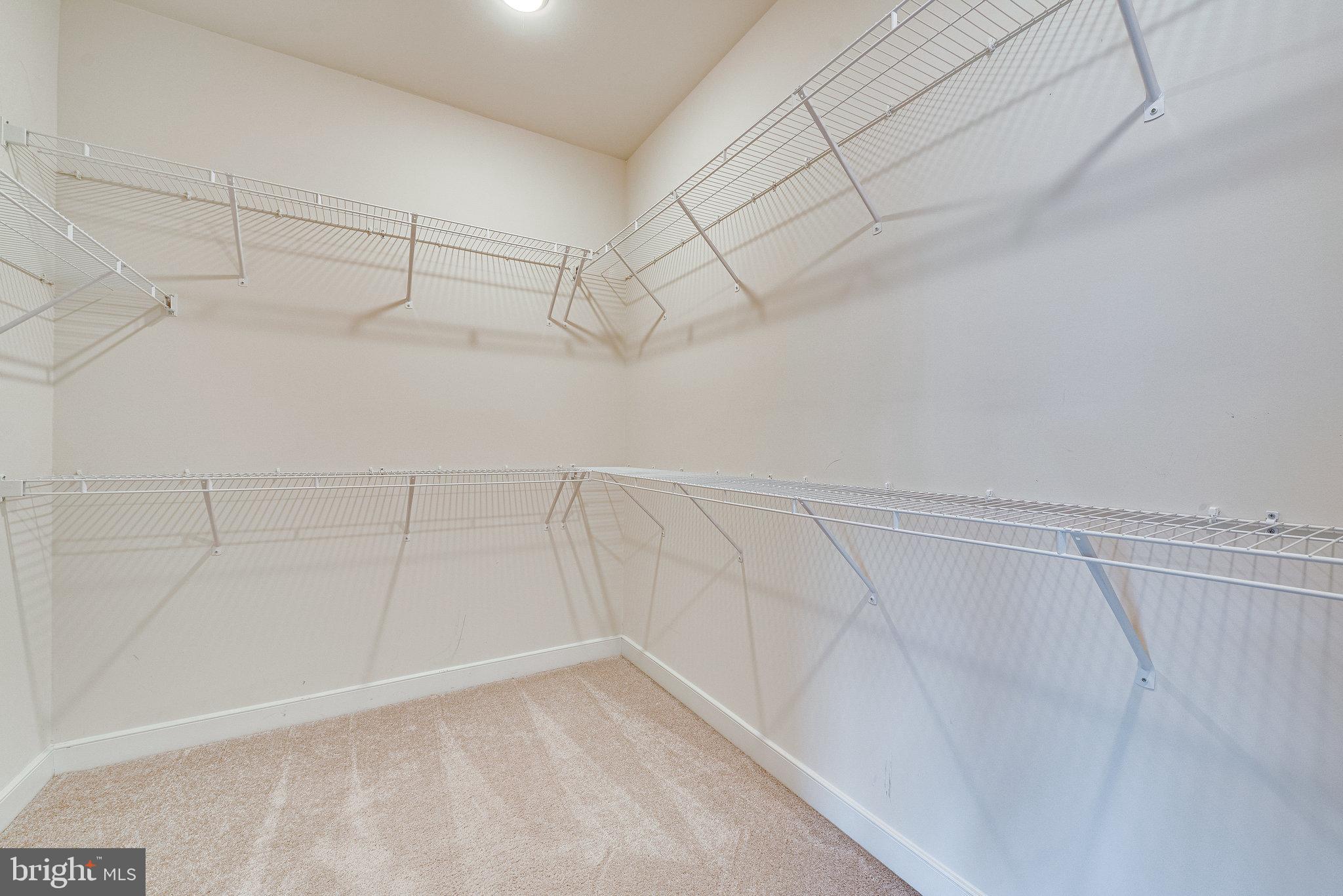 METROPARK AT ARROWBROOK - Residential