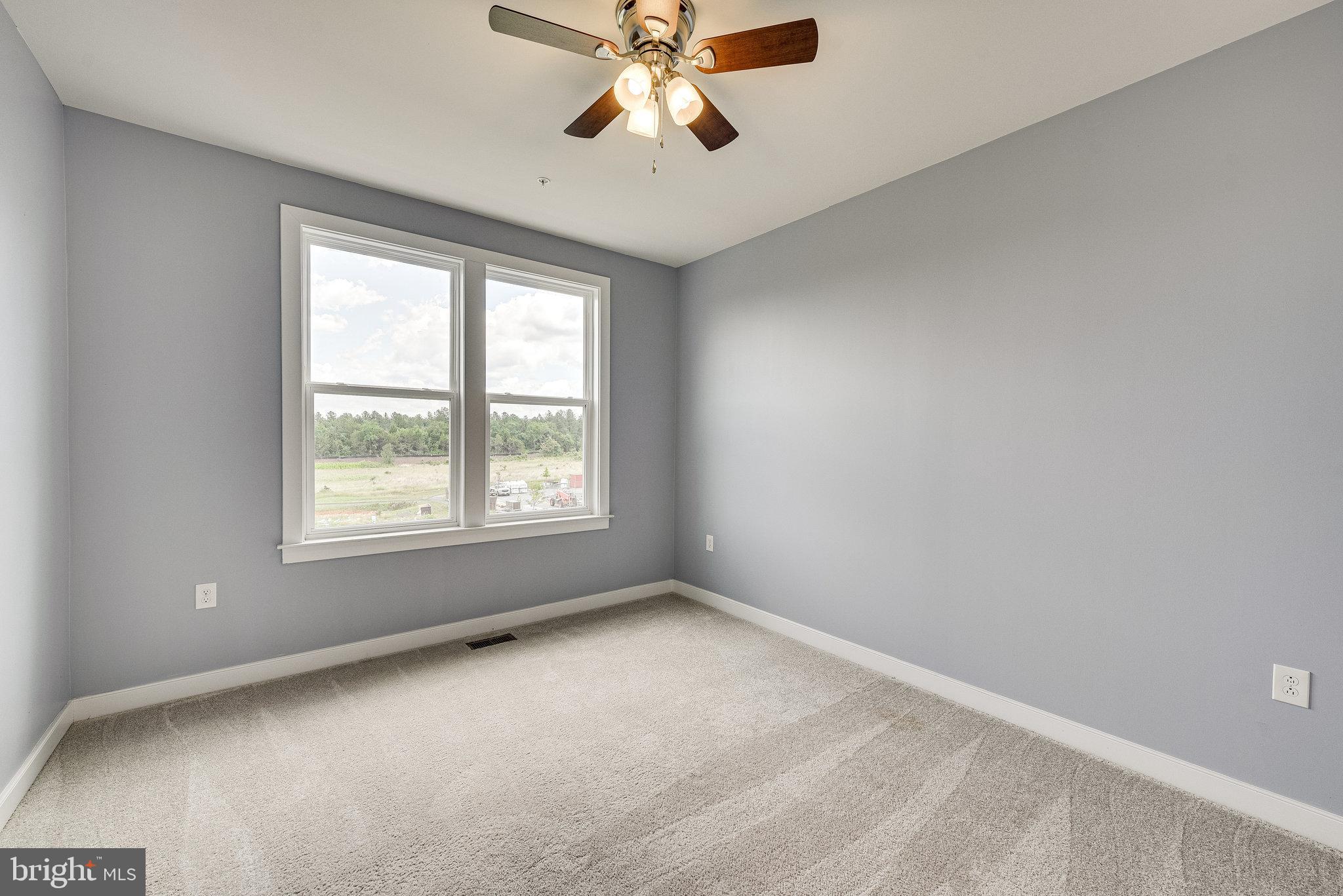 METROPARK AT ARROWBROOK - Residential