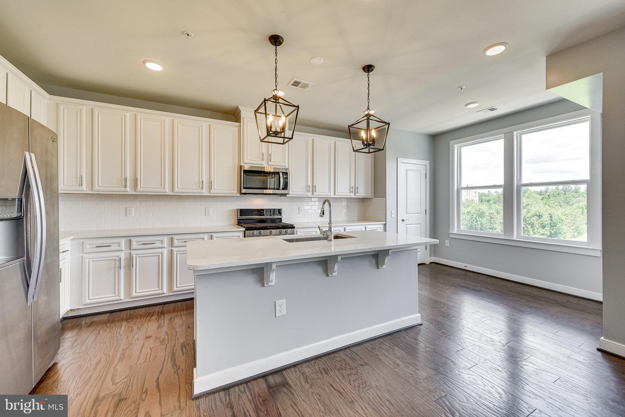 METROPARK AT ARROWBROOK - Residential