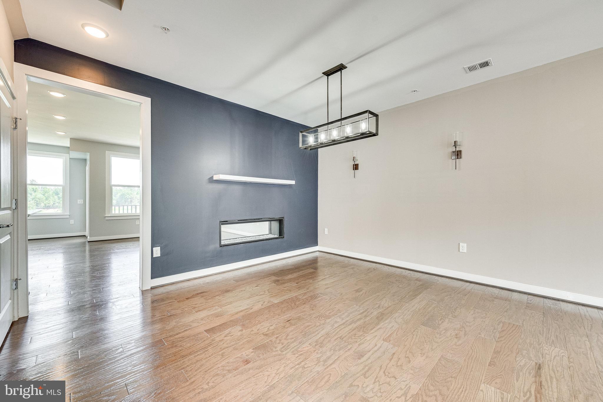 METROPARK AT ARROWBROOK - Residential