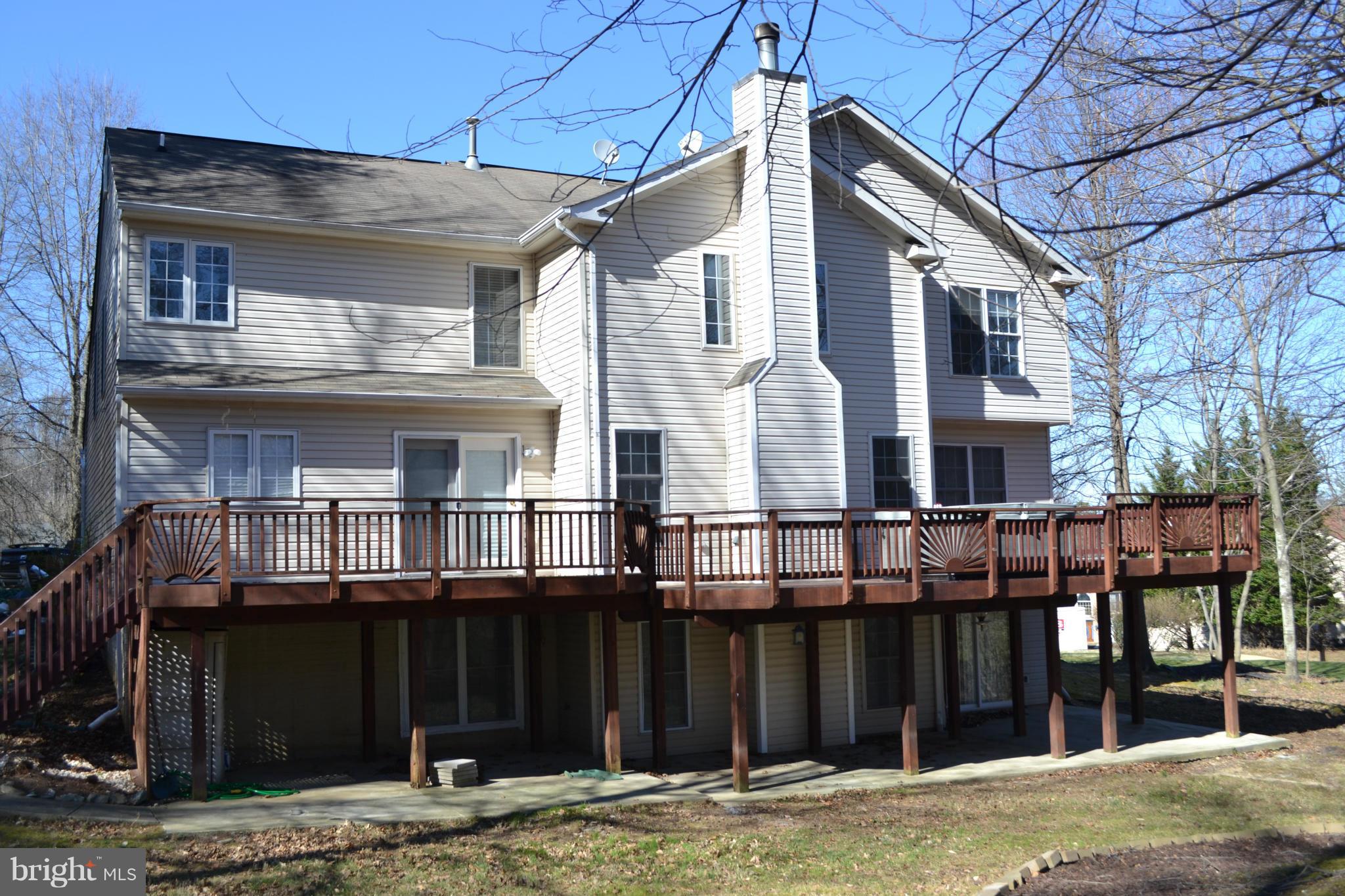 TANTALLON ON THE POTOMAC - Residential