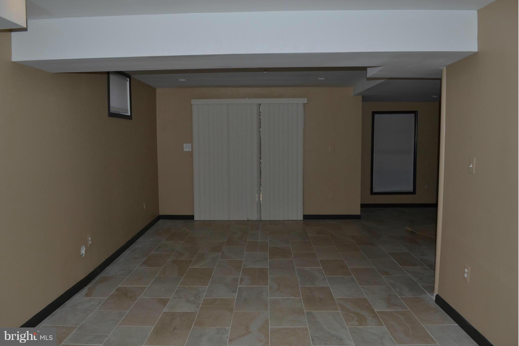 TANTALLON ON THE POTOMAC - Residential