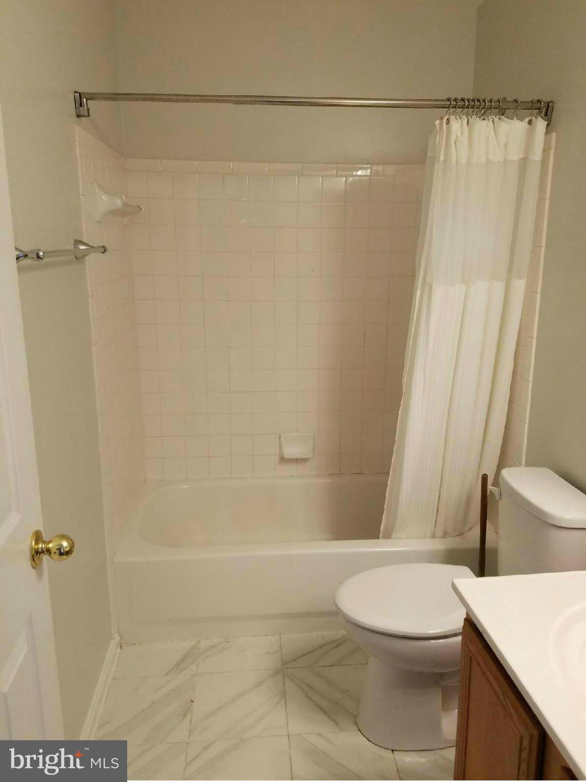 TANTALLON ON THE POTOMAC - Residential