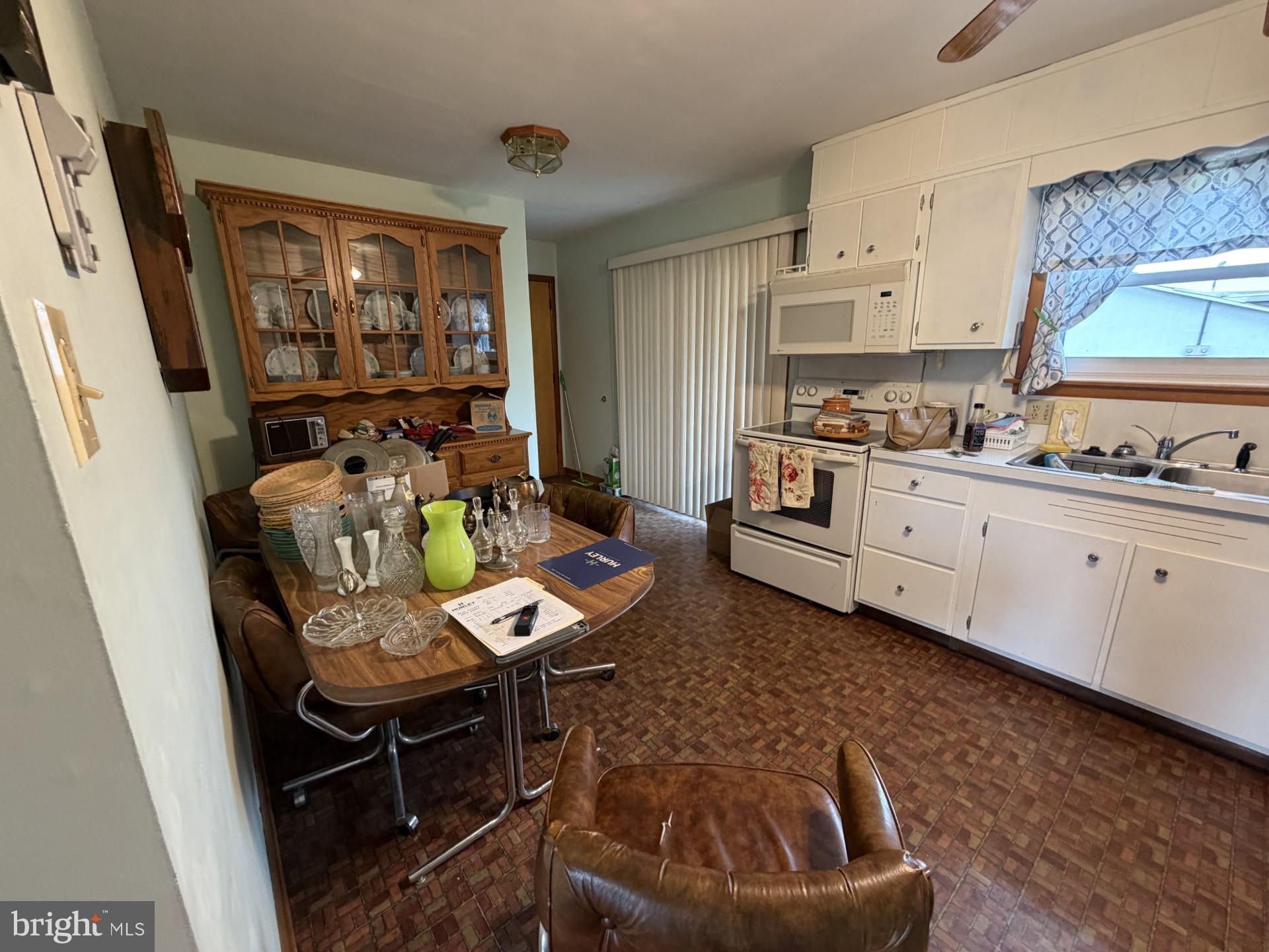 DENTLER VILLAGE - Residential