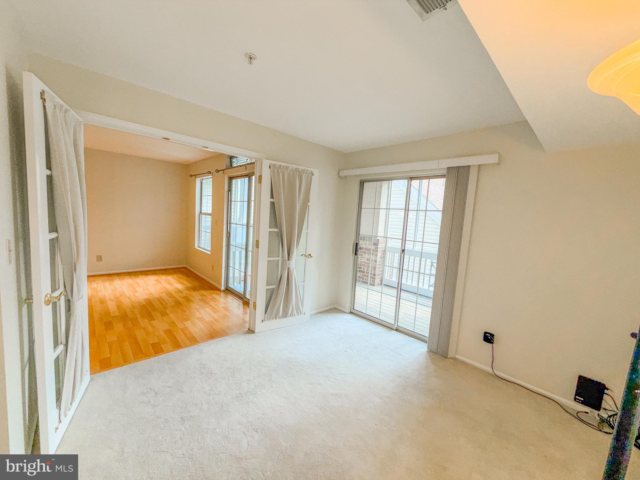 ENGLISH COUNTRY MANOR - Residential