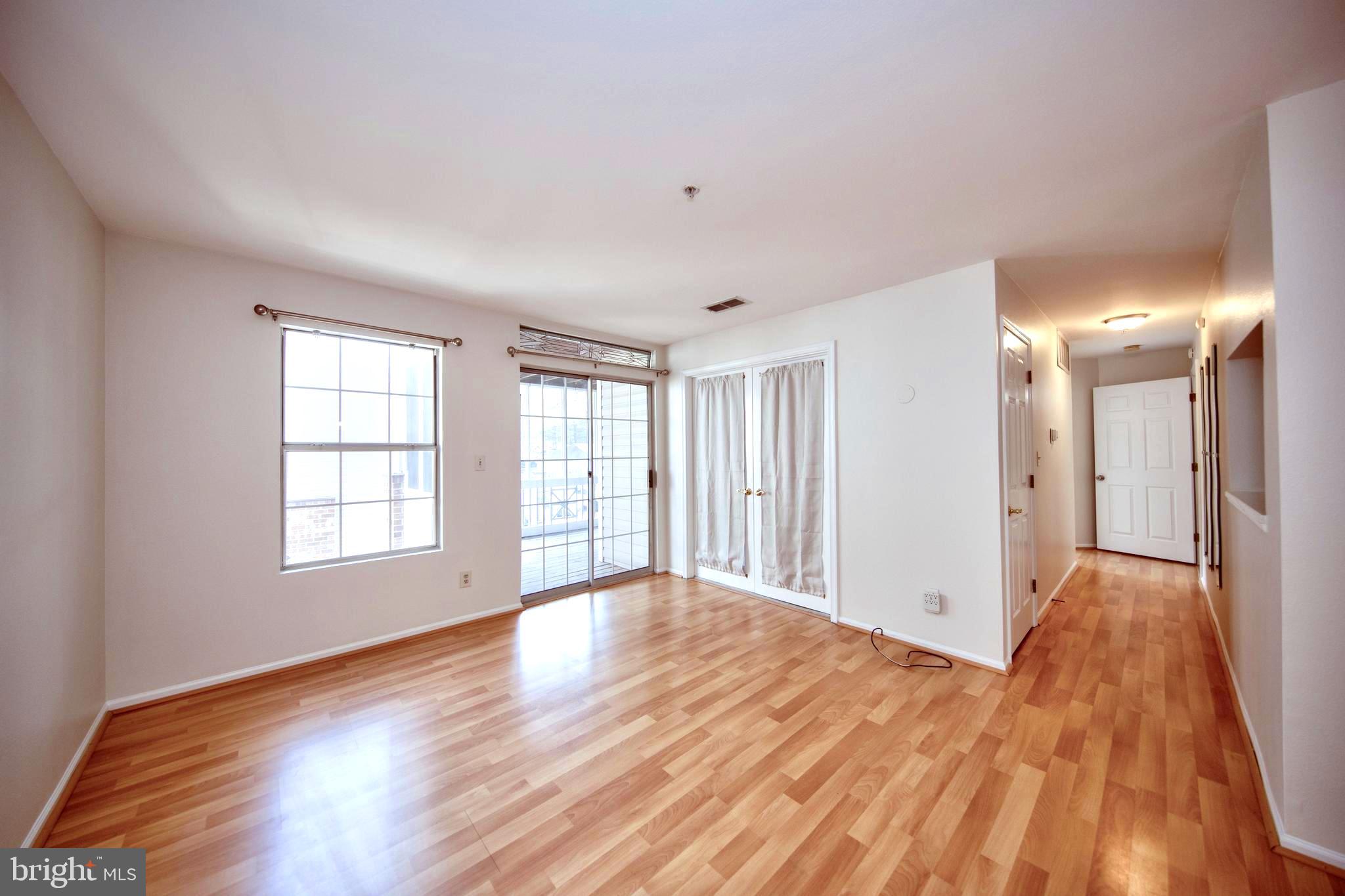 ENGLISH COUNTRY MANOR - Residential