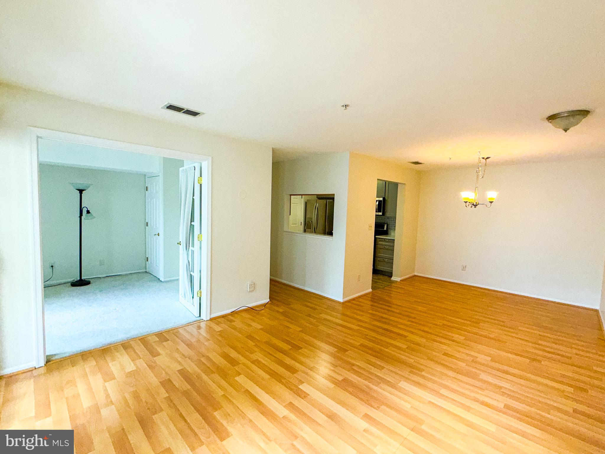 ENGLISH COUNTRY MANOR - Residential