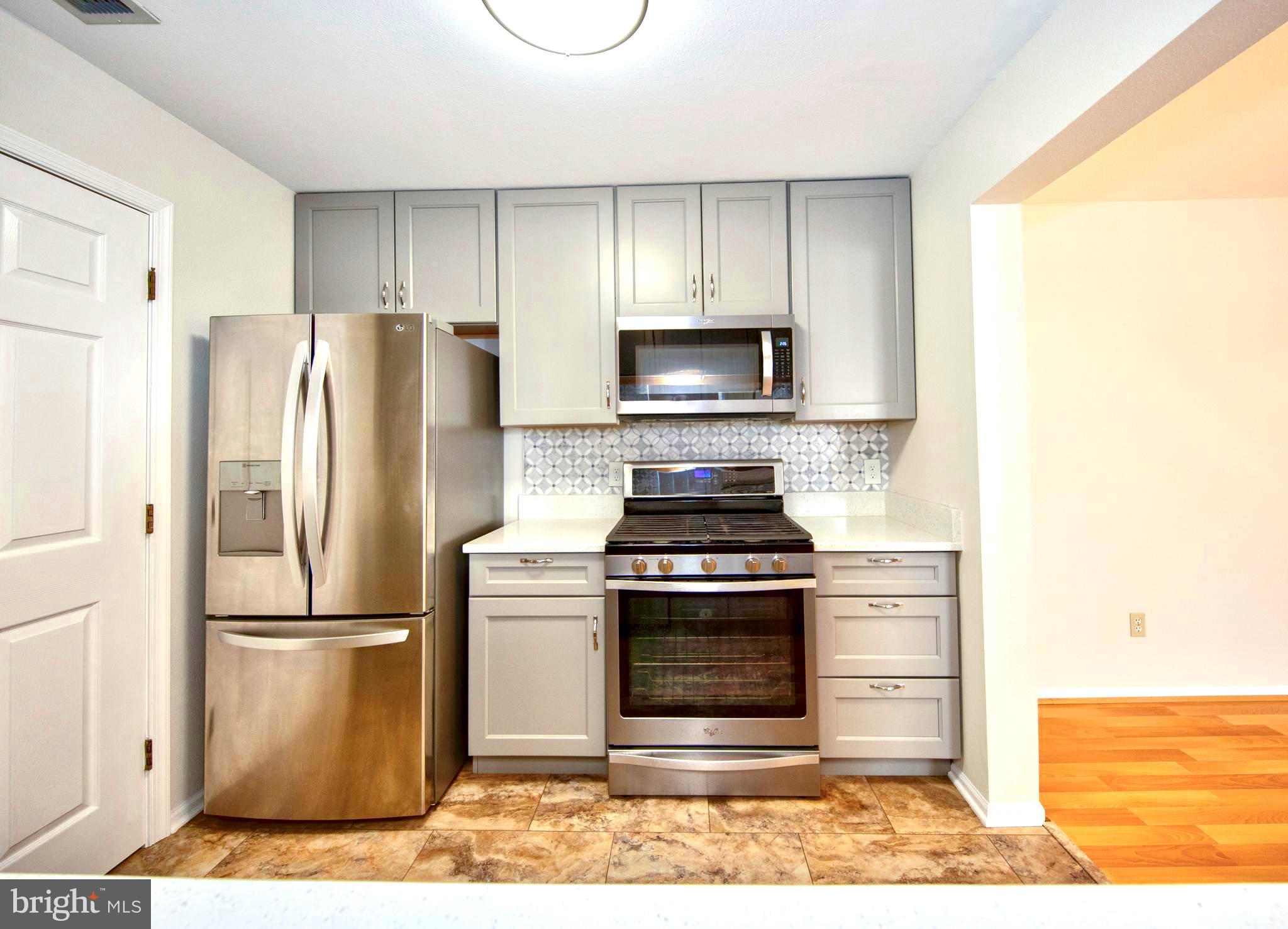 ENGLISH COUNTRY MANOR - Residential