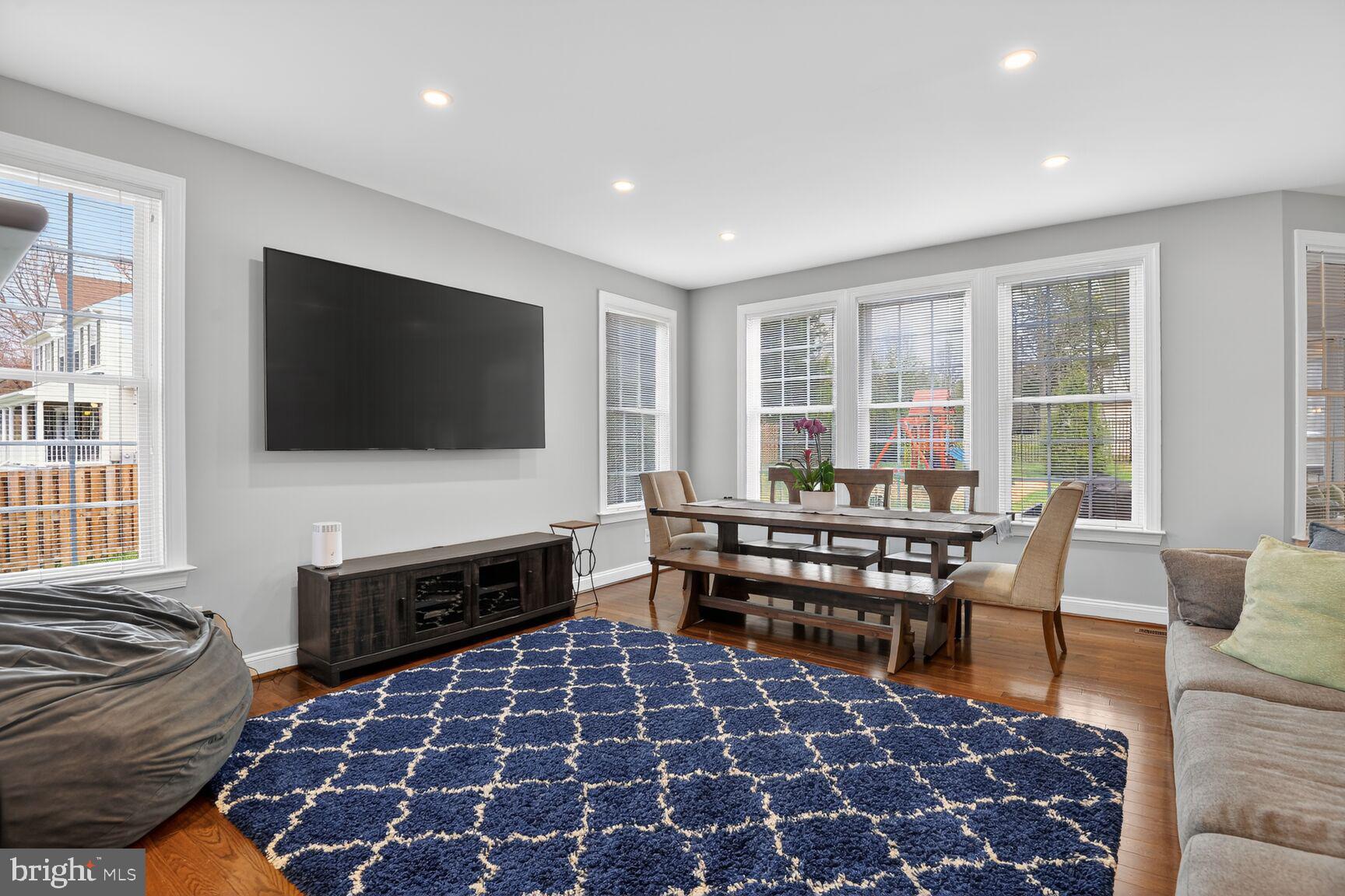 LORFAX HEIGHTS - Residential